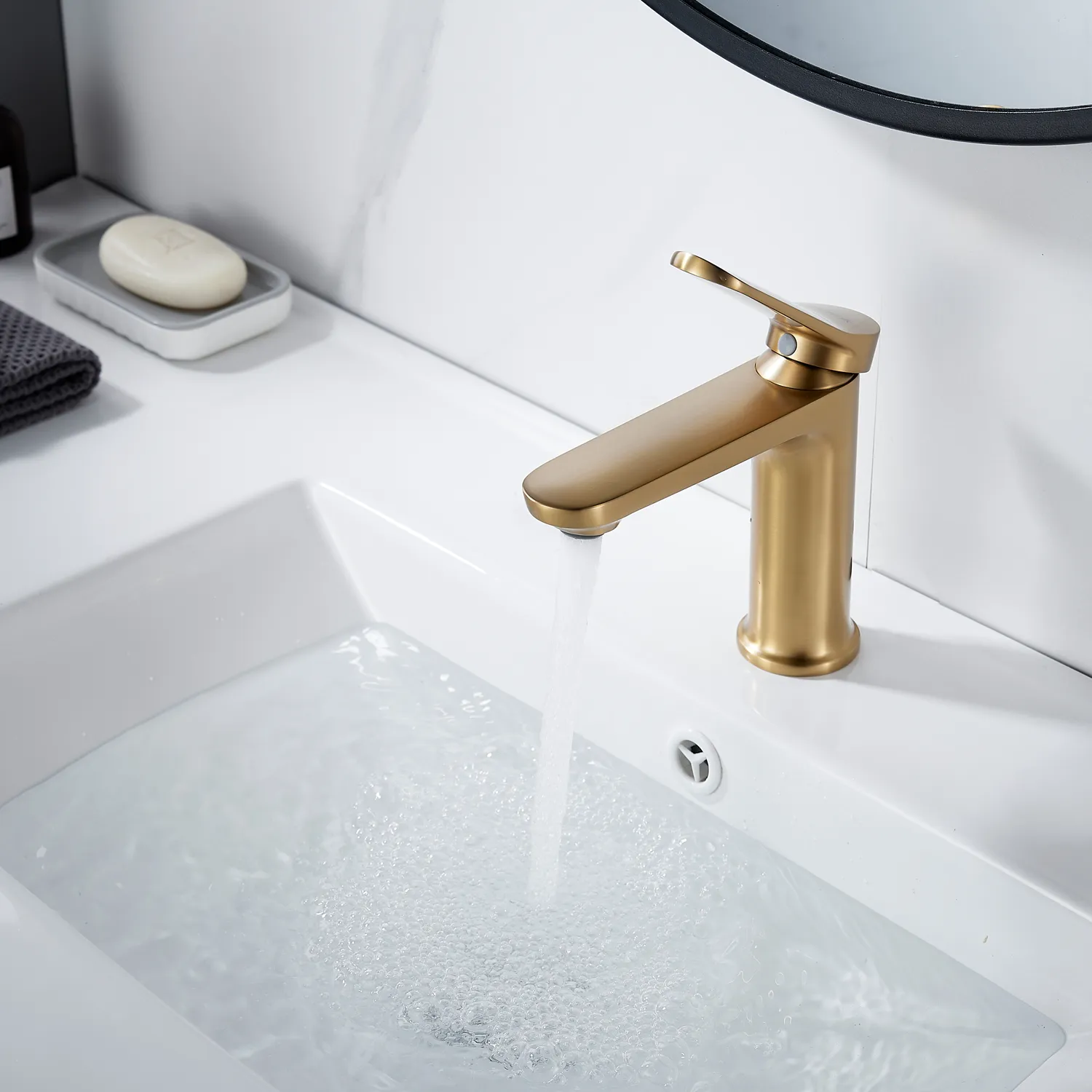 Смеситель для раковины Shevanik S4301G, золотой сатин