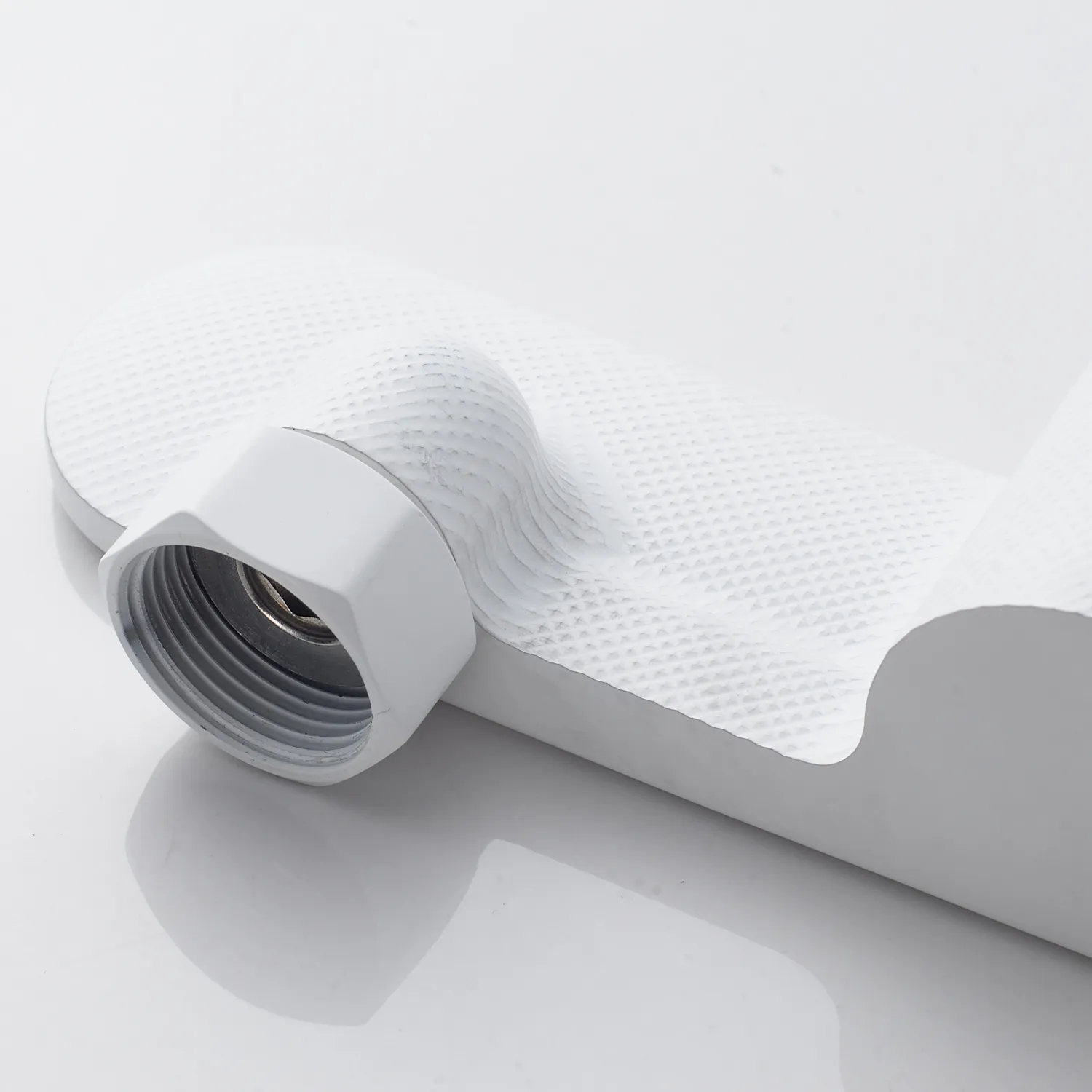 Смеситель для душа Shevanik S4716C, белый