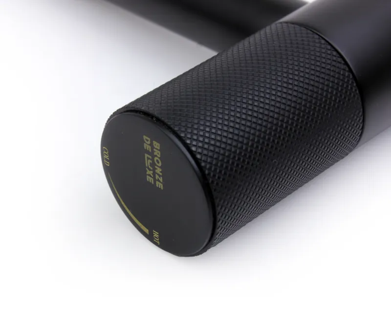 Смеситель для раковины Bronze de Luxe AVANTGARDE 2030H, черный