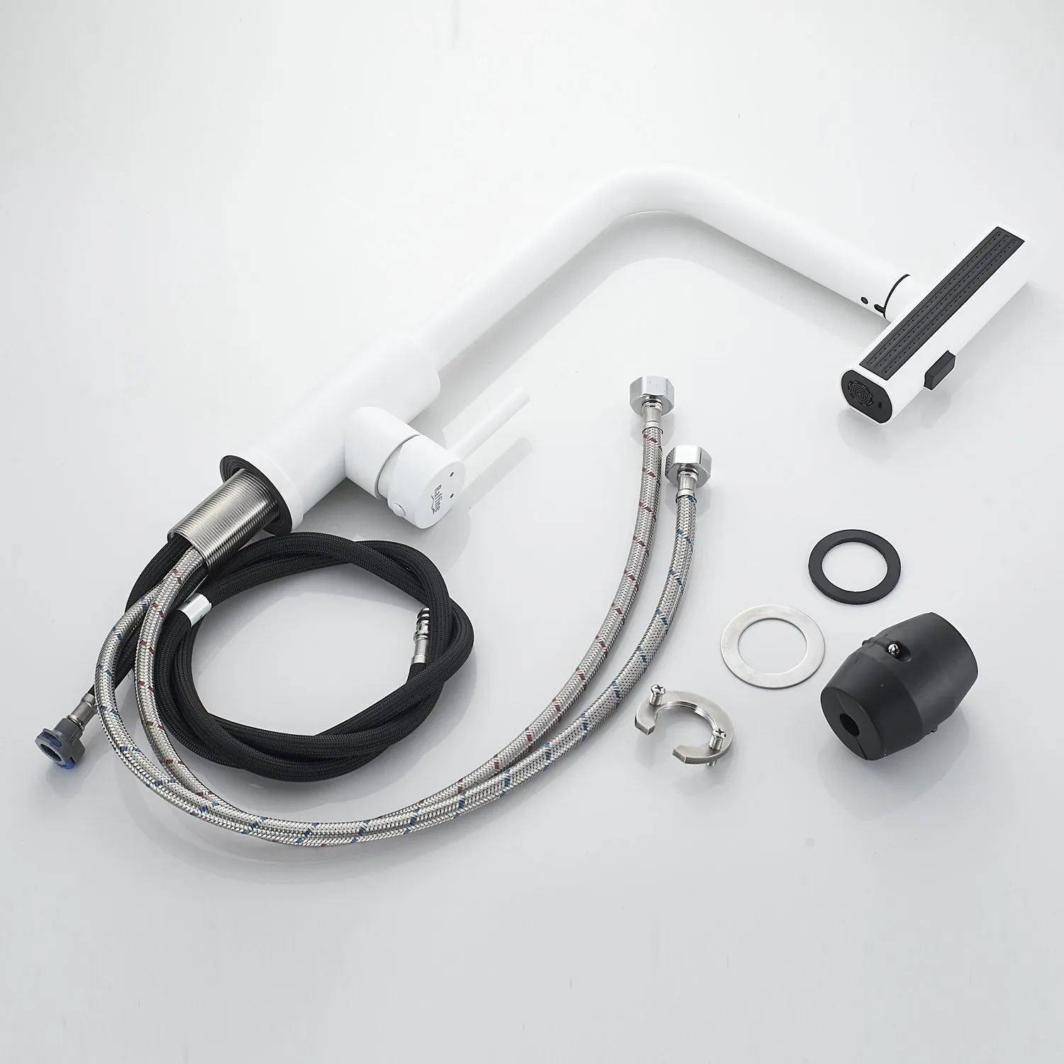 Смеситель для кухни с мультифункциональным изливом Raffine F203C, белый