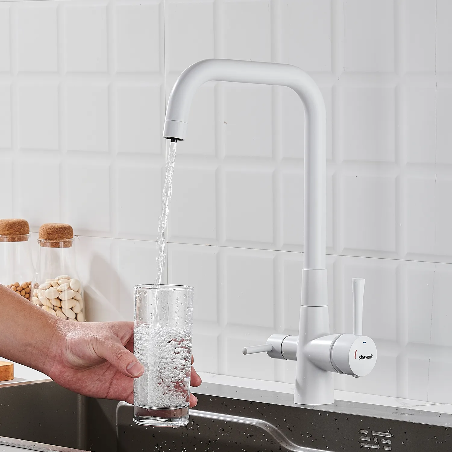 Смеситель для кухни с подключением фильтра Shevanik S528C, белый