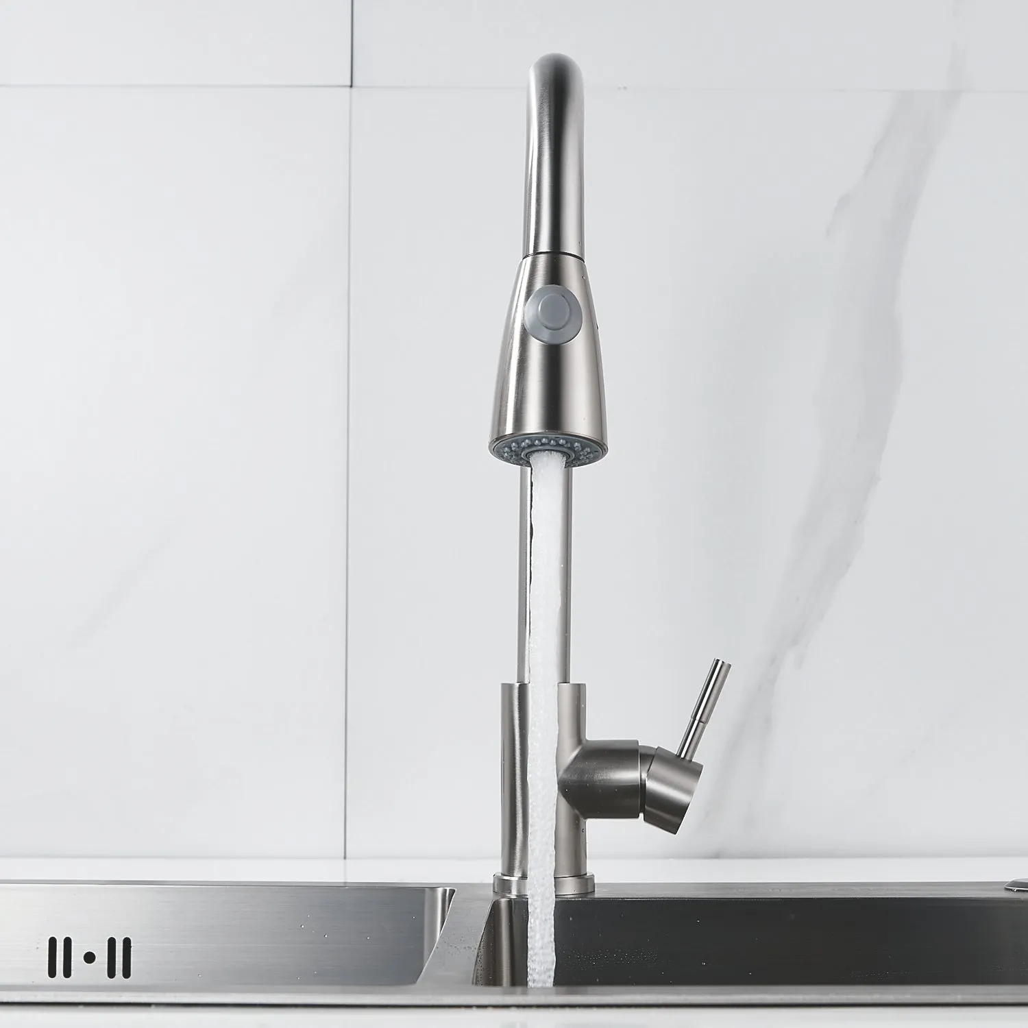 Смеситель для кухни с выдвижным изливом Raffine F213L, сатин