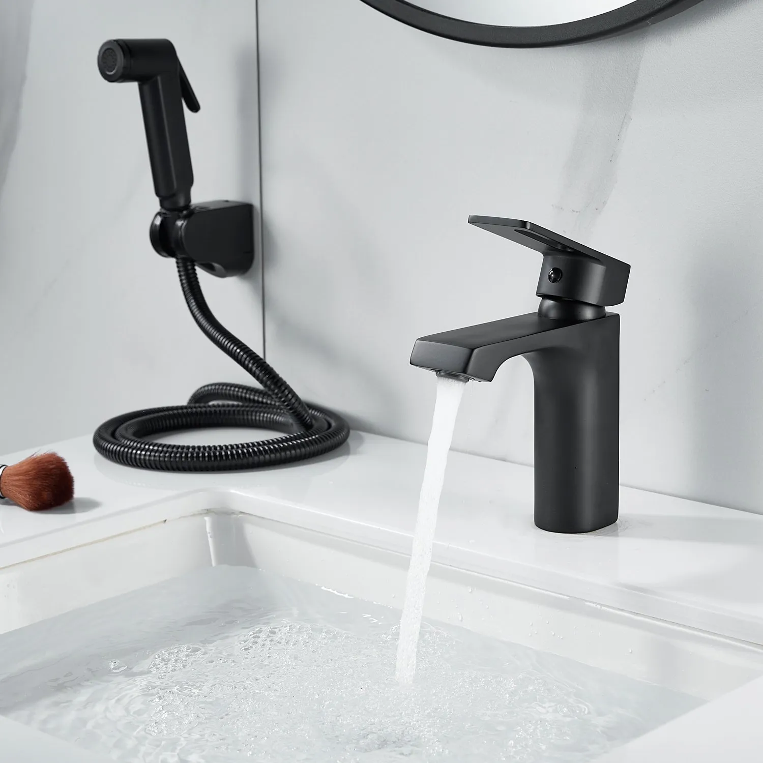 Смеситель для раковины с гигиеническим душем Raffine F171H, черный