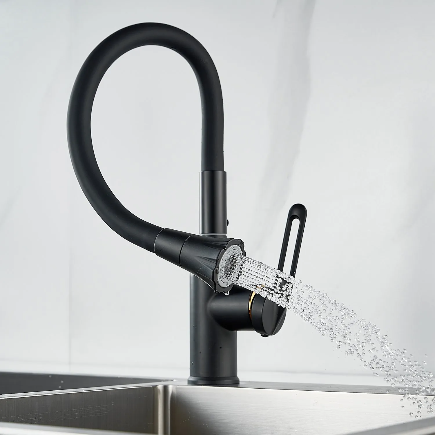 Смеситель для кухни с гибким изливом Raffine F303H-3, черный