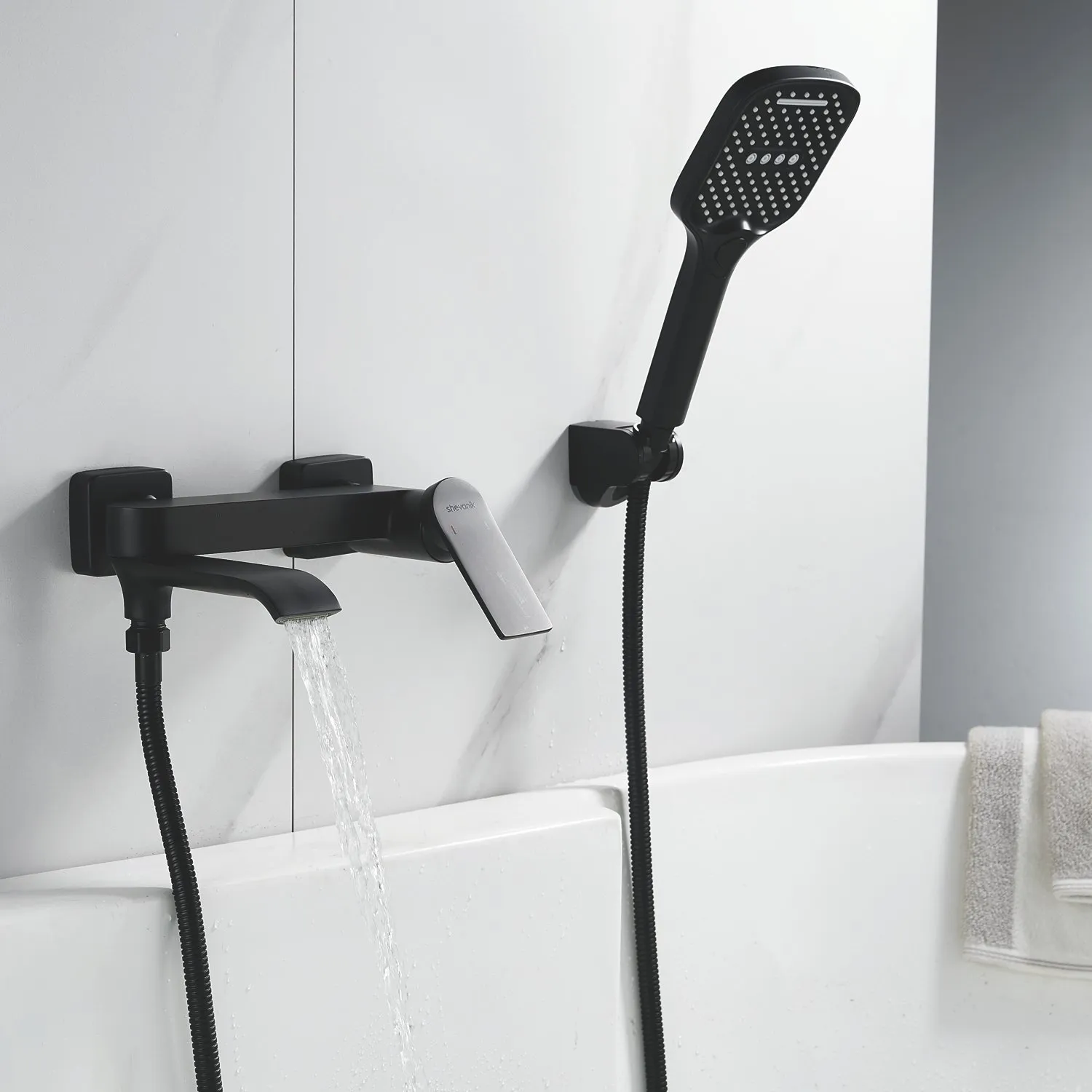Смеситель для ванны Shevanik S4102H, черный