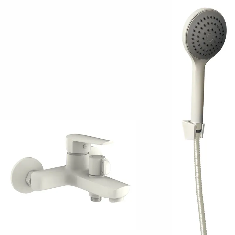 Смеситель ESKO "Lagos White" для ванны, короткий излив, c аксессуарами (LG54W)