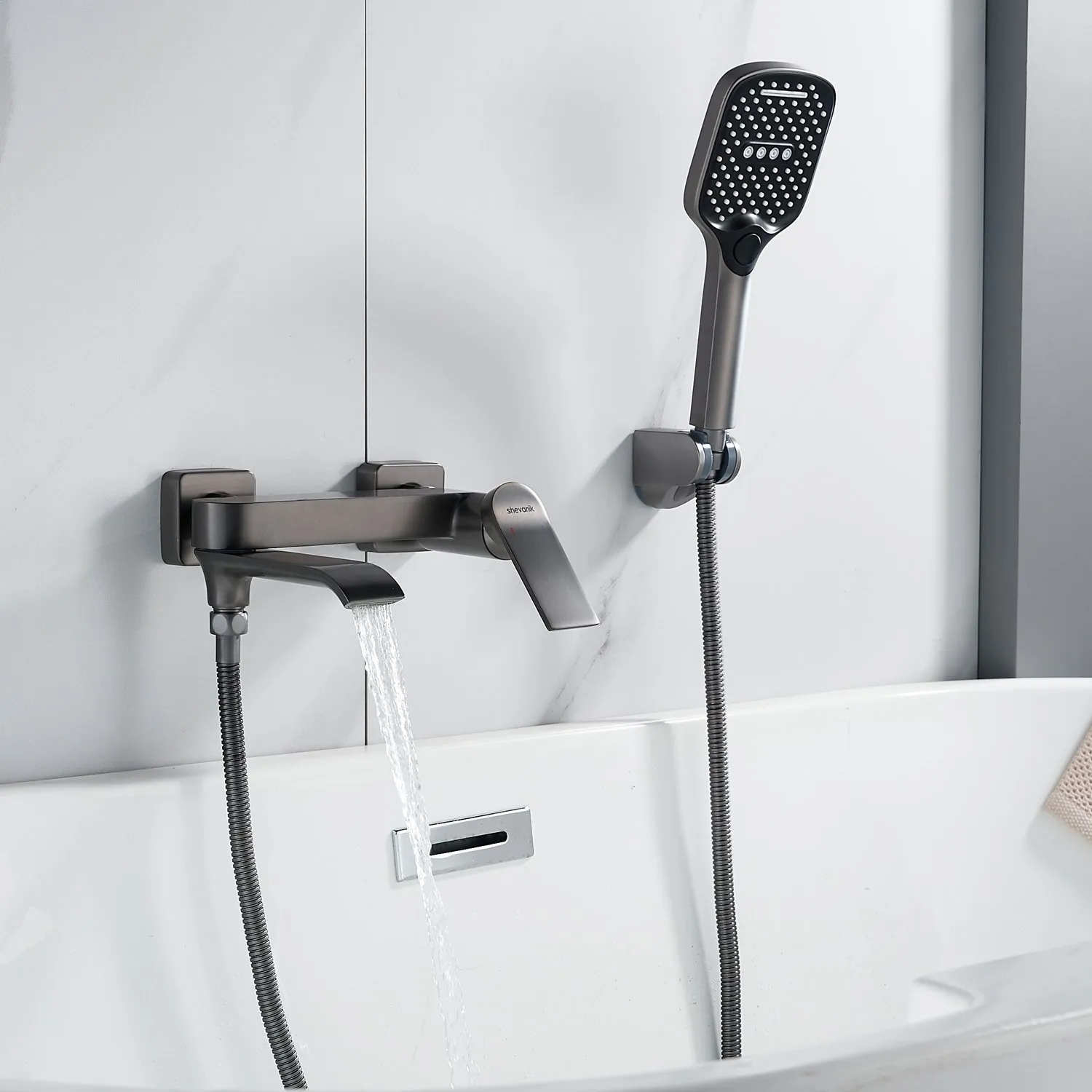 Смеситель для ванны Shevanik S4102T, оружейная сталь