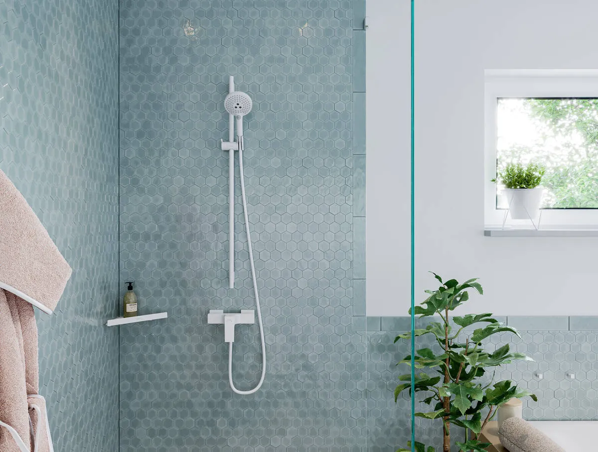 Смеситель Hansgrohe Metropol для душа 32560990, полированное золото