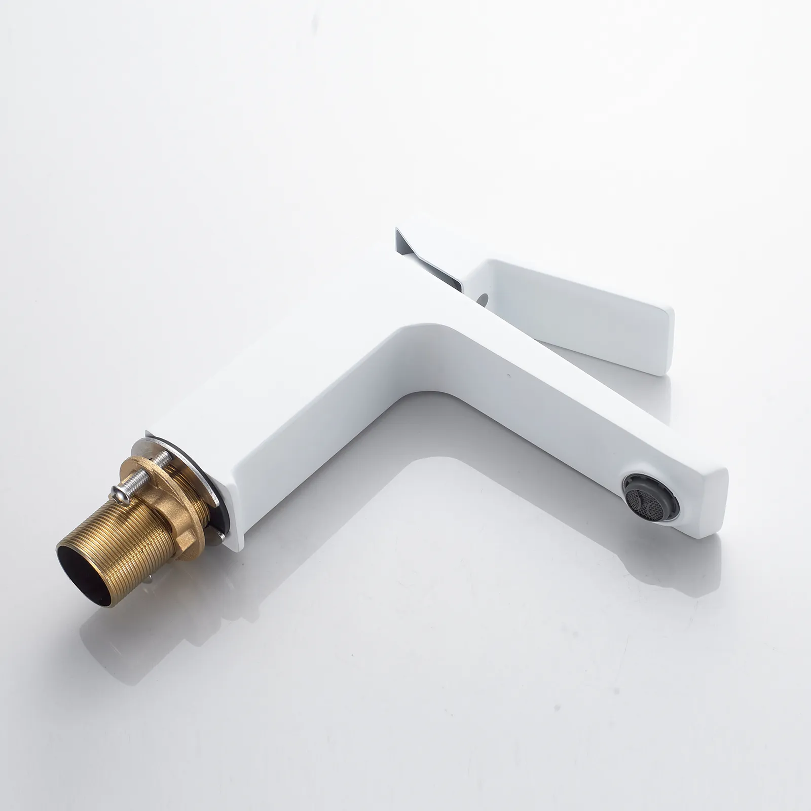 Смеситель для раковины Shevanik S4401C, белый