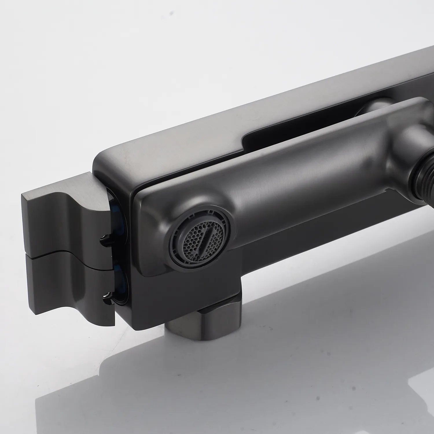 Душевая система Shevanik S4226T, оружейная сталь