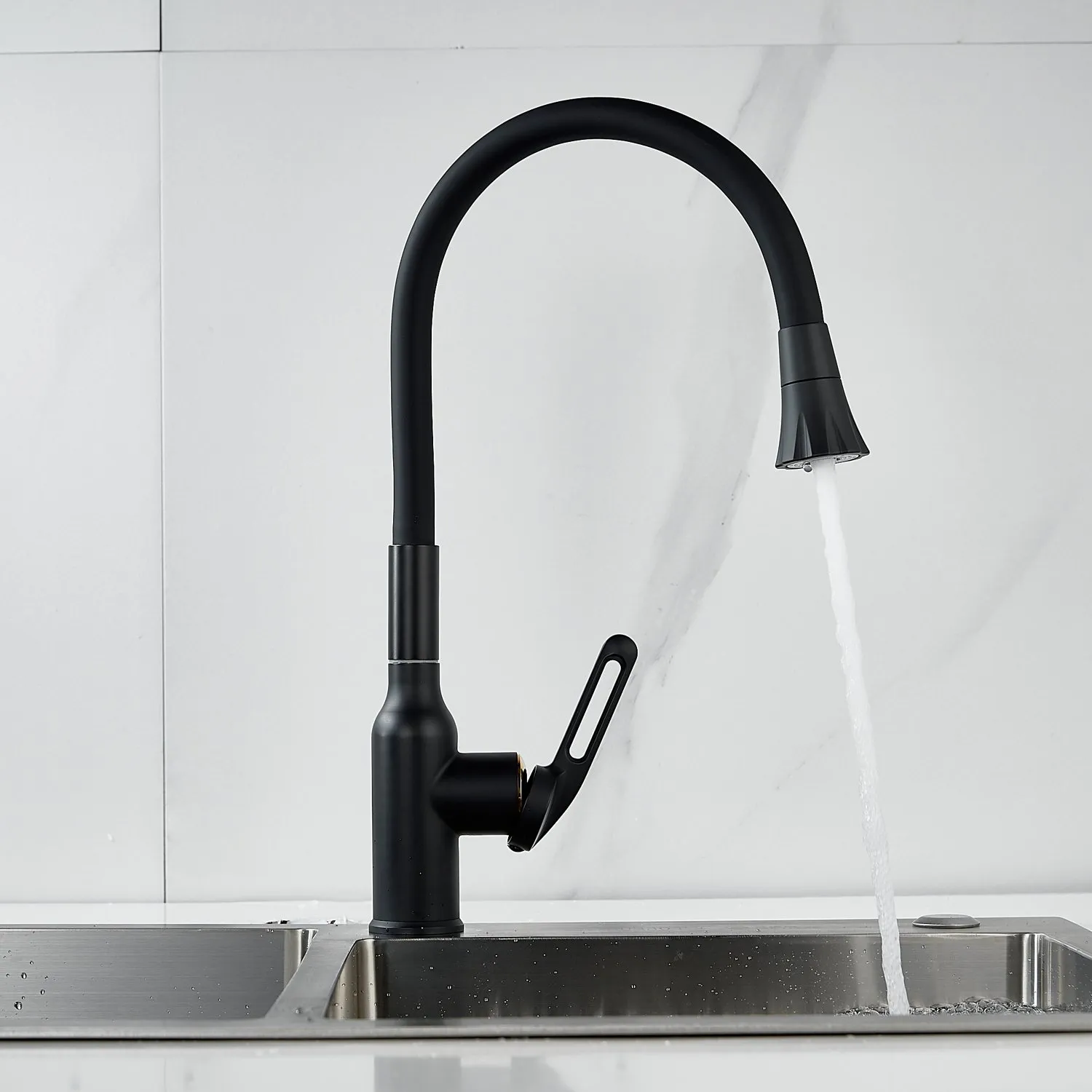 Смеситель для кухни с гибким изливом Raffine F303H-3, черный