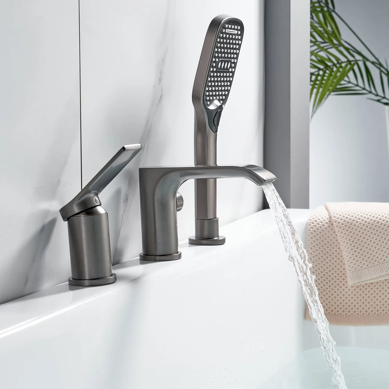 Смеситель на борт ванны Shevanik S4112T, оружейная сталь