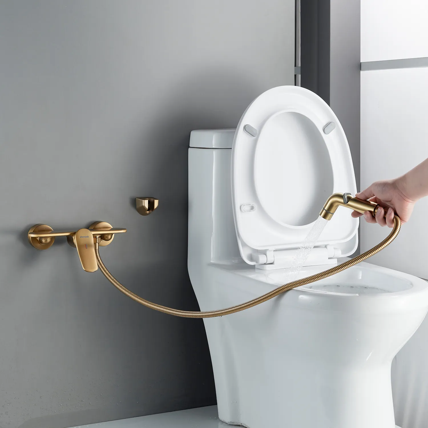 Гигиенический душ со смесителем Shevanik S4705G-1, золотой сатин