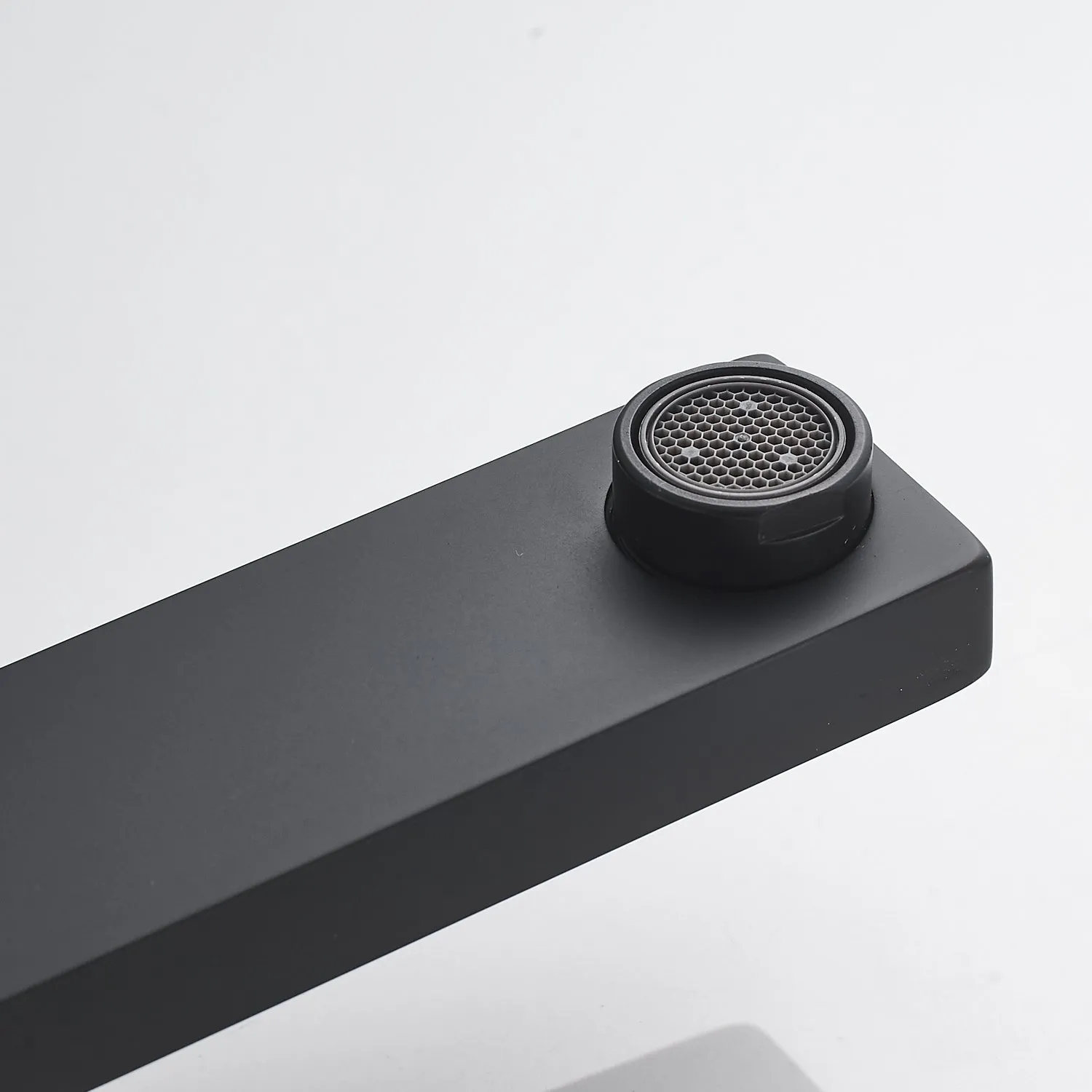 Смеситель для раковины Shevanik S9611H, черный