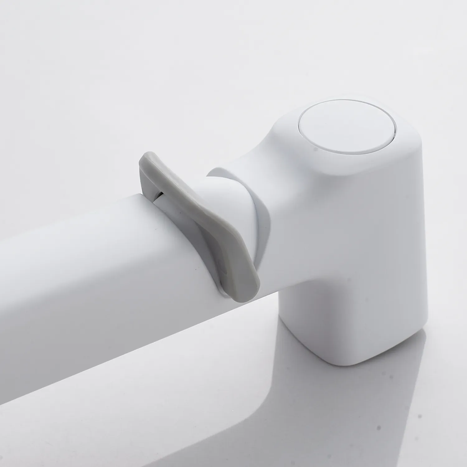 Гигиенический душ со смесителем Shevanik S6805C, белый