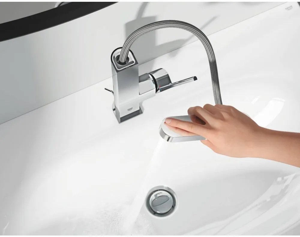 Смеситель для раковины Grohe Plus выдвижной излив хром (23843003)
