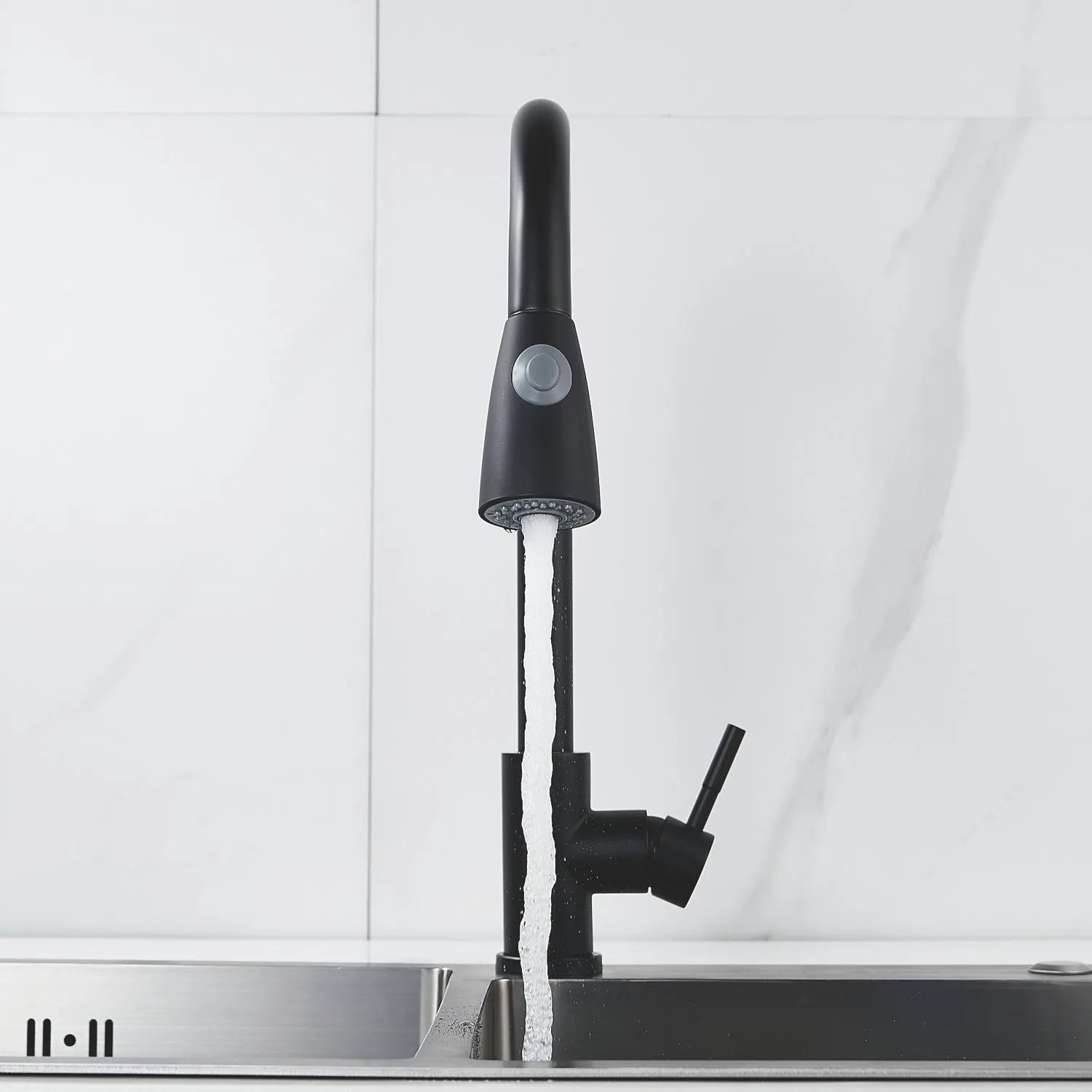 Смеситель для кухни с выдвижным изливом Raffine F213H, черный