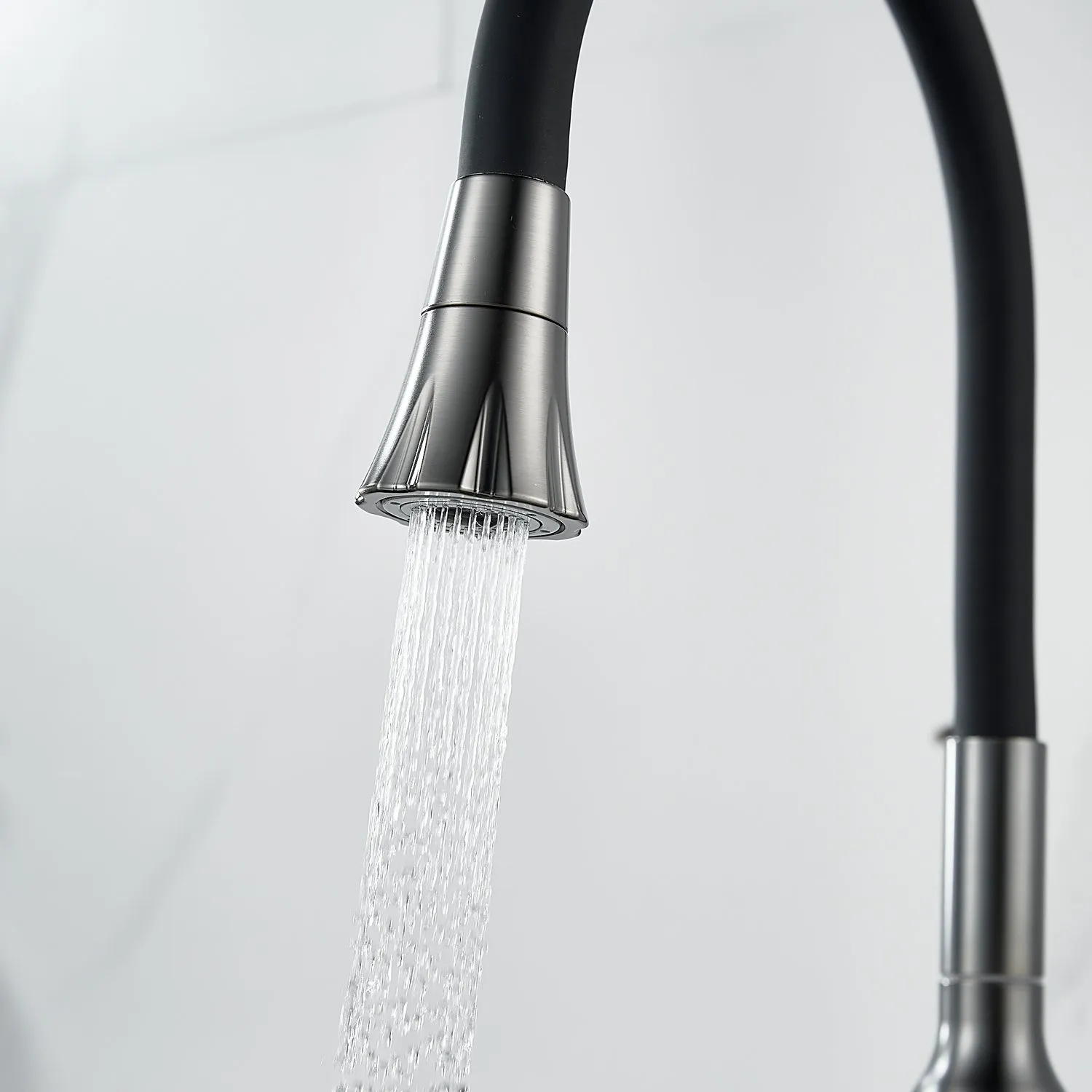 Смеситель для кухни с гибким изливом Raffine F303T-3, оружейная сталь