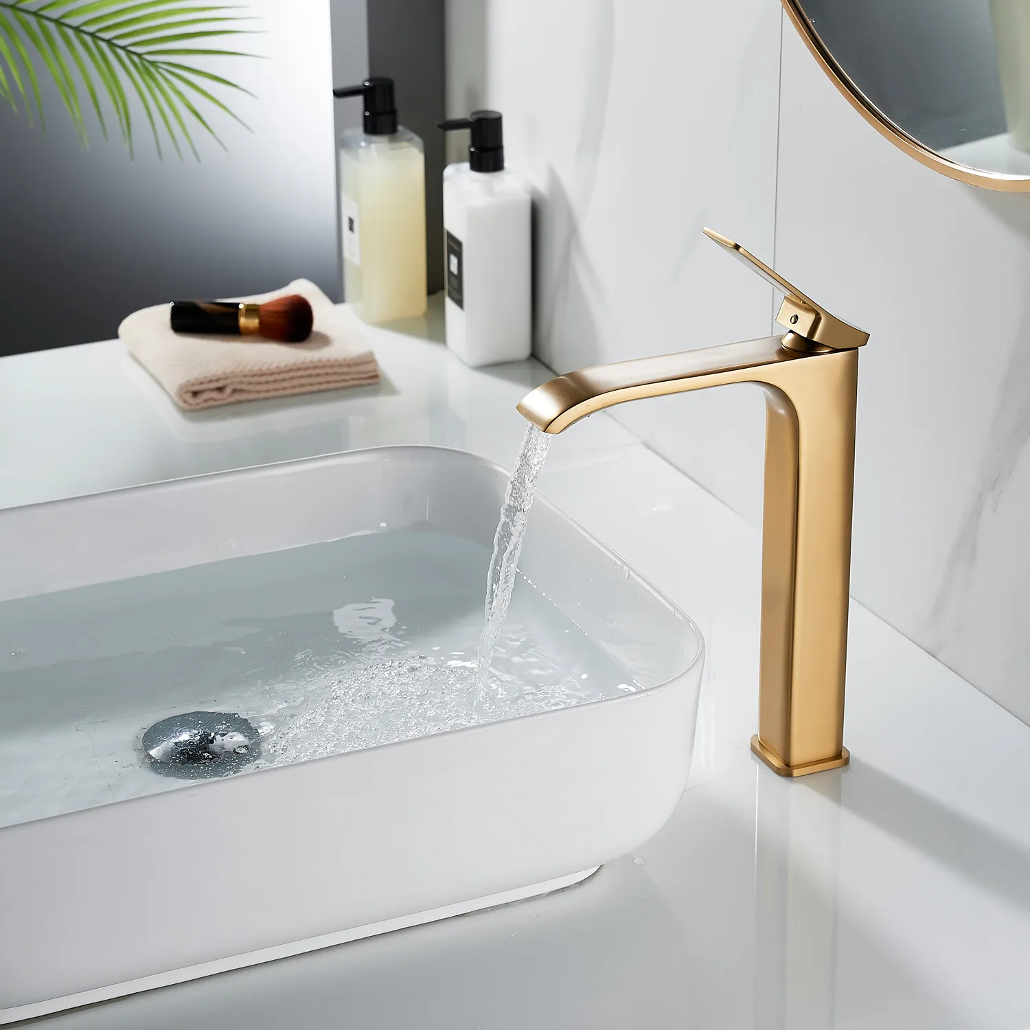 Смеситель для раковины высокий Shevanik S4011G, золотой сатин