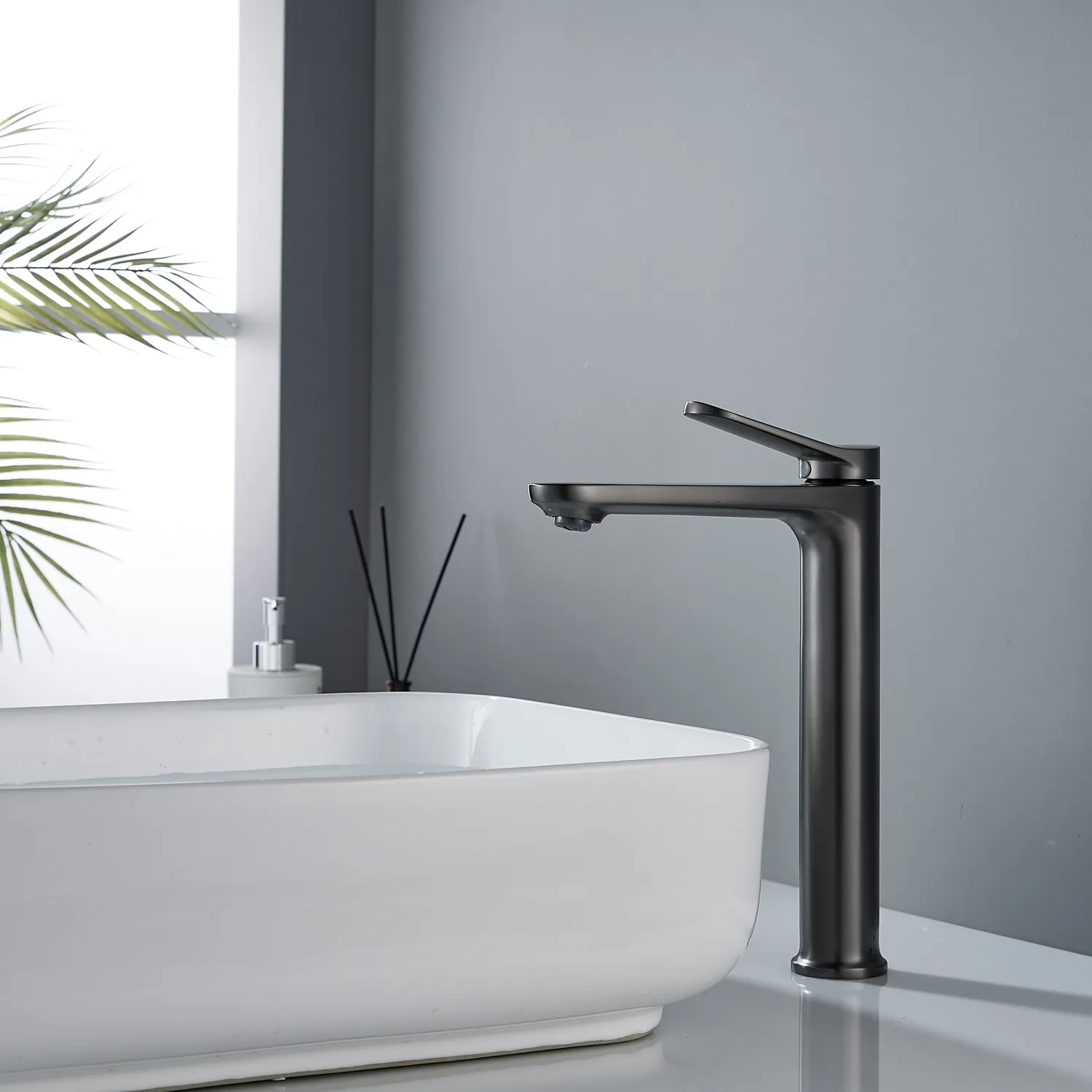 Смеситель для раковины высокий Shevanik S4311T, оружейная сталь