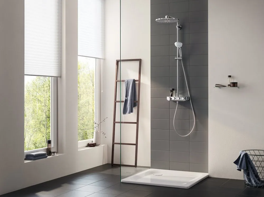 Душ ручной 3 вида струи Grohe Euphoria хром / белый (27239001)