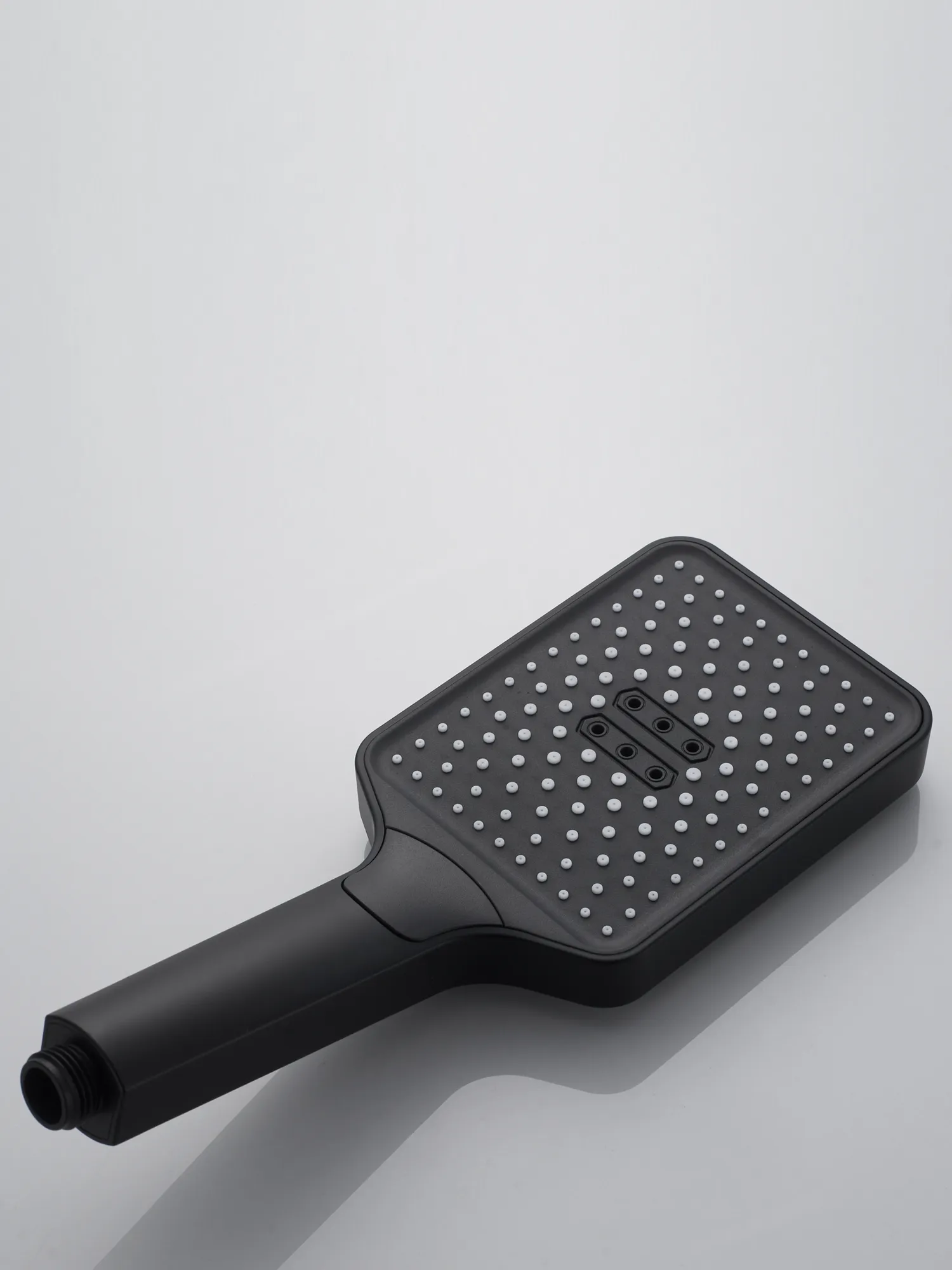 Смеситель для ванны Shevanik S4522H, черный