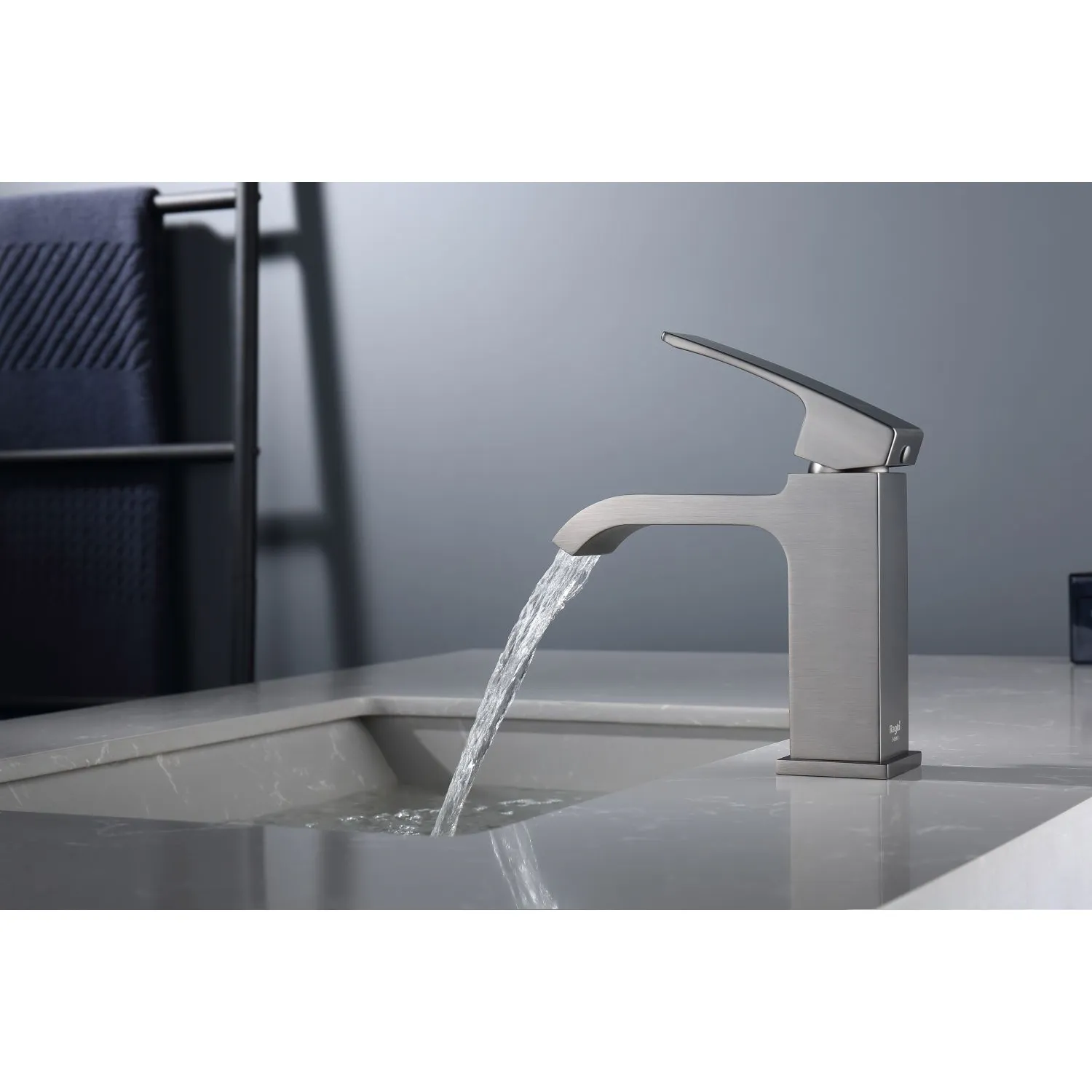 Смеситель Raglo для умывальника (R02.10.09)