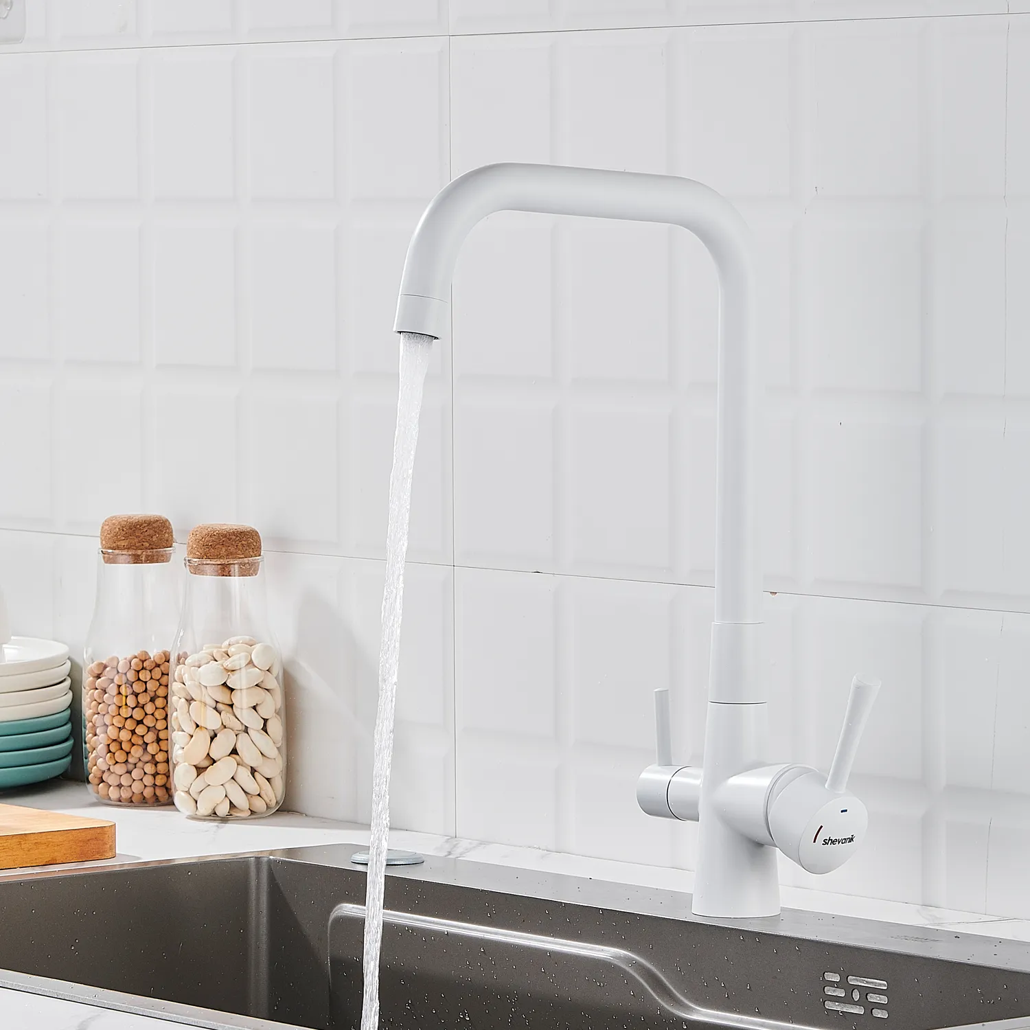Смеситель для кухни с подключением фильтра Shevanik S528C, белый
