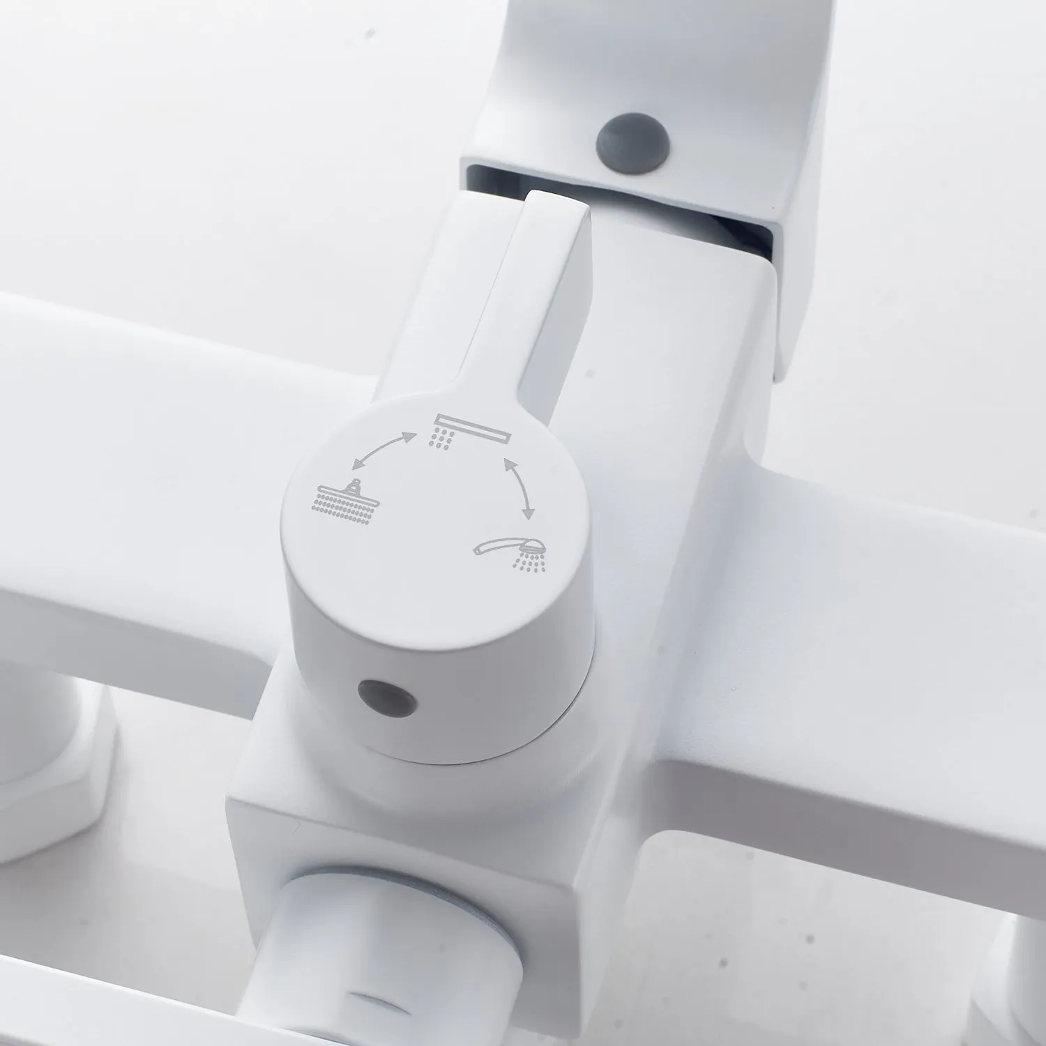 Душевая система Shevanik S6136C, белый