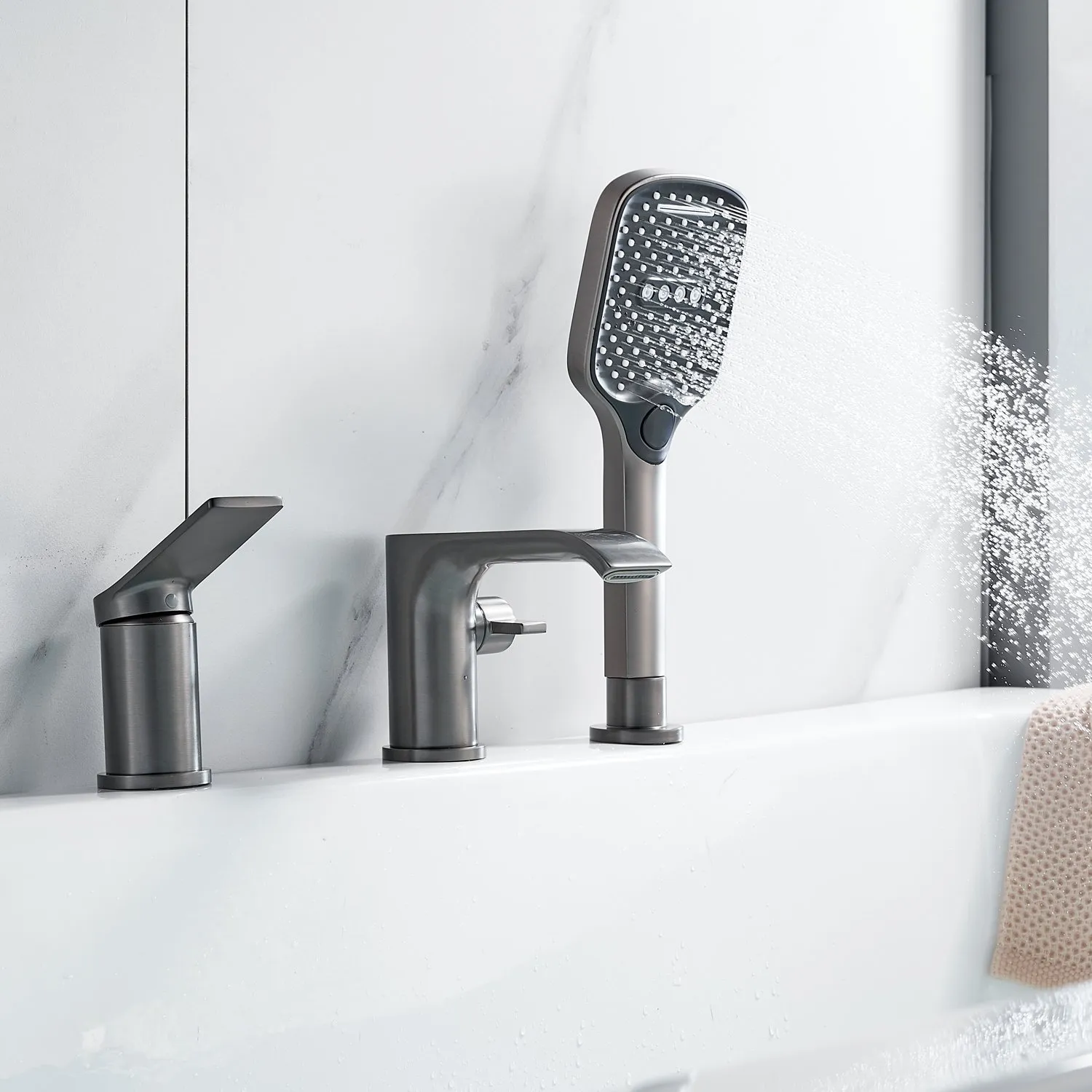 Смеситель на борт ванны Shevanik S4112T, оружейная сталь