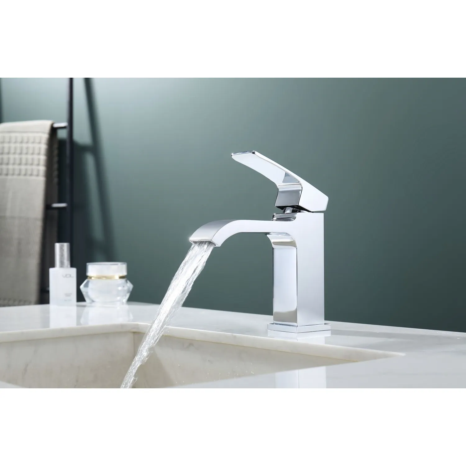 Смеситель Raglo для умывальника (R02.10)