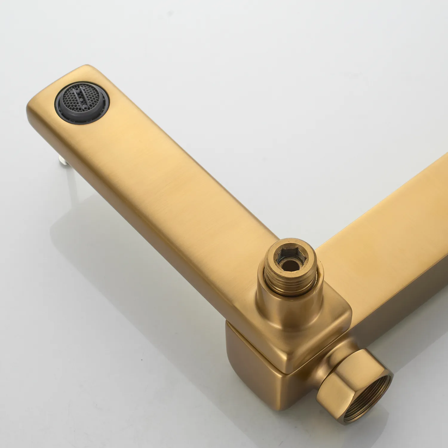 Смеситель для ванны Shevanik S9952G, золотой сатин