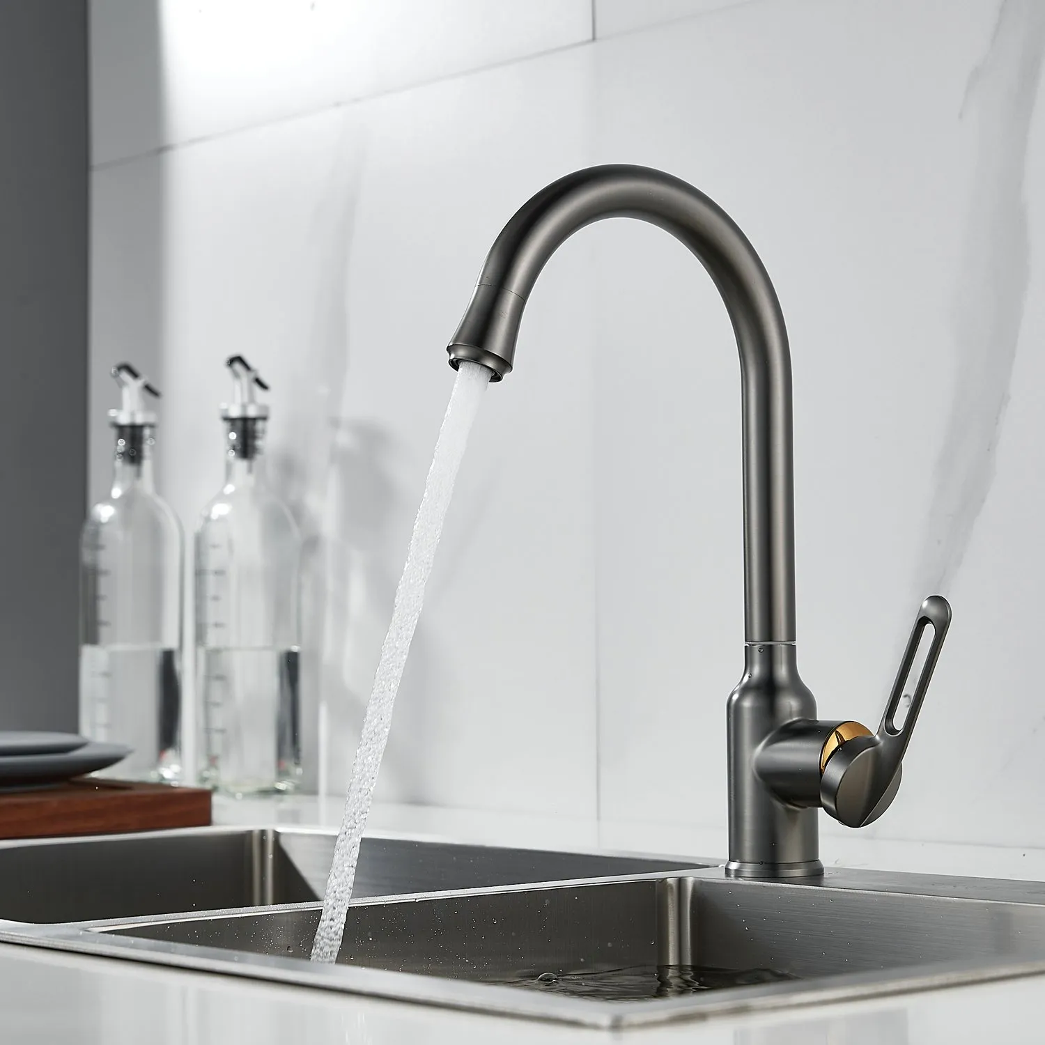 Смеситель для кухни Raffine F103T, оружейная сталь