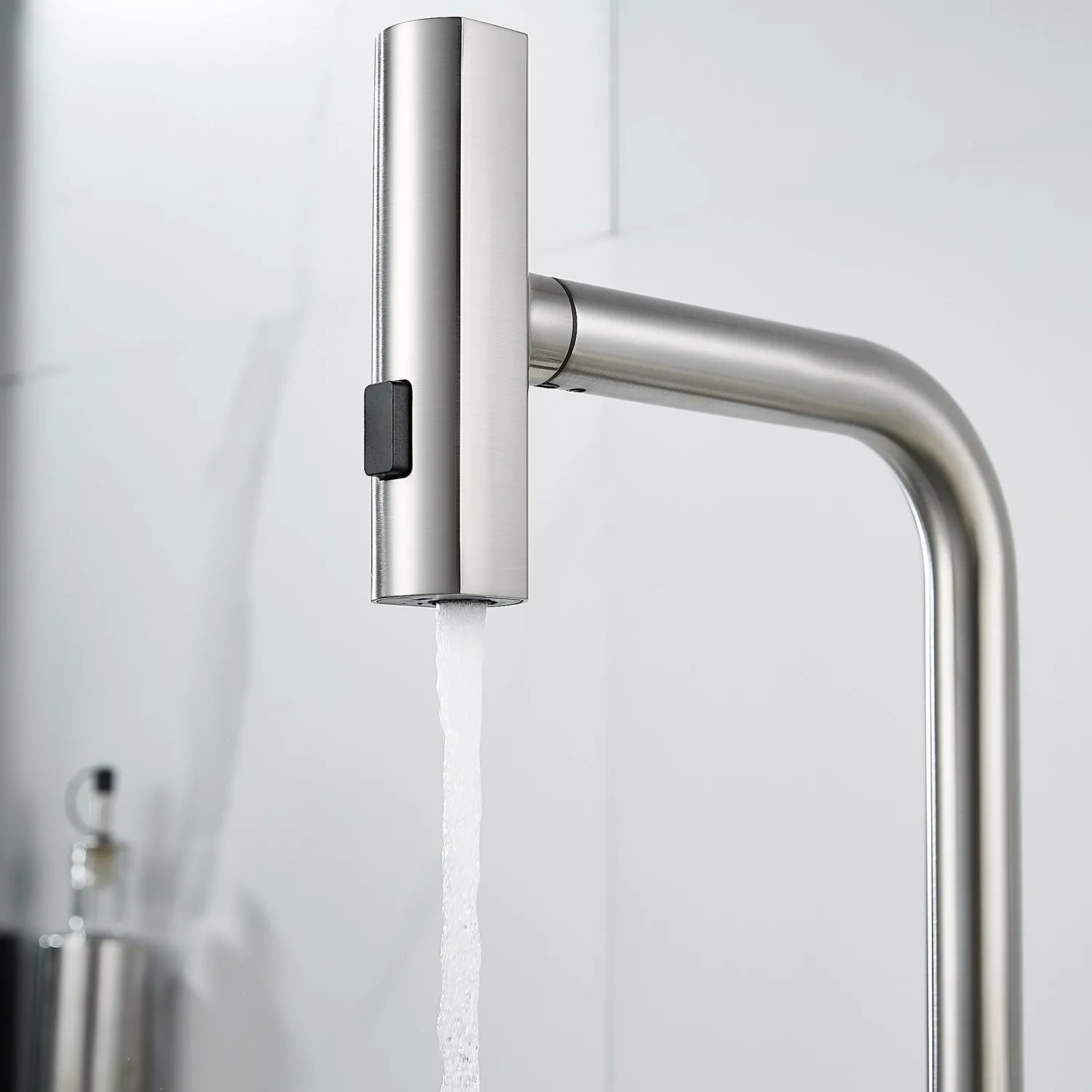 Смеситель для кухни с мультифункциональным изливом Raffine F203L, сатин