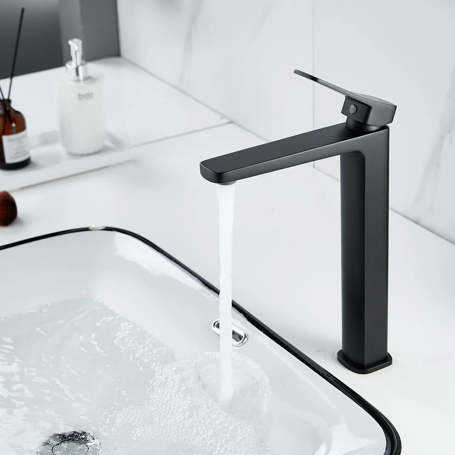 Смеситель для раковины высокий  Raffine F1199H, черный