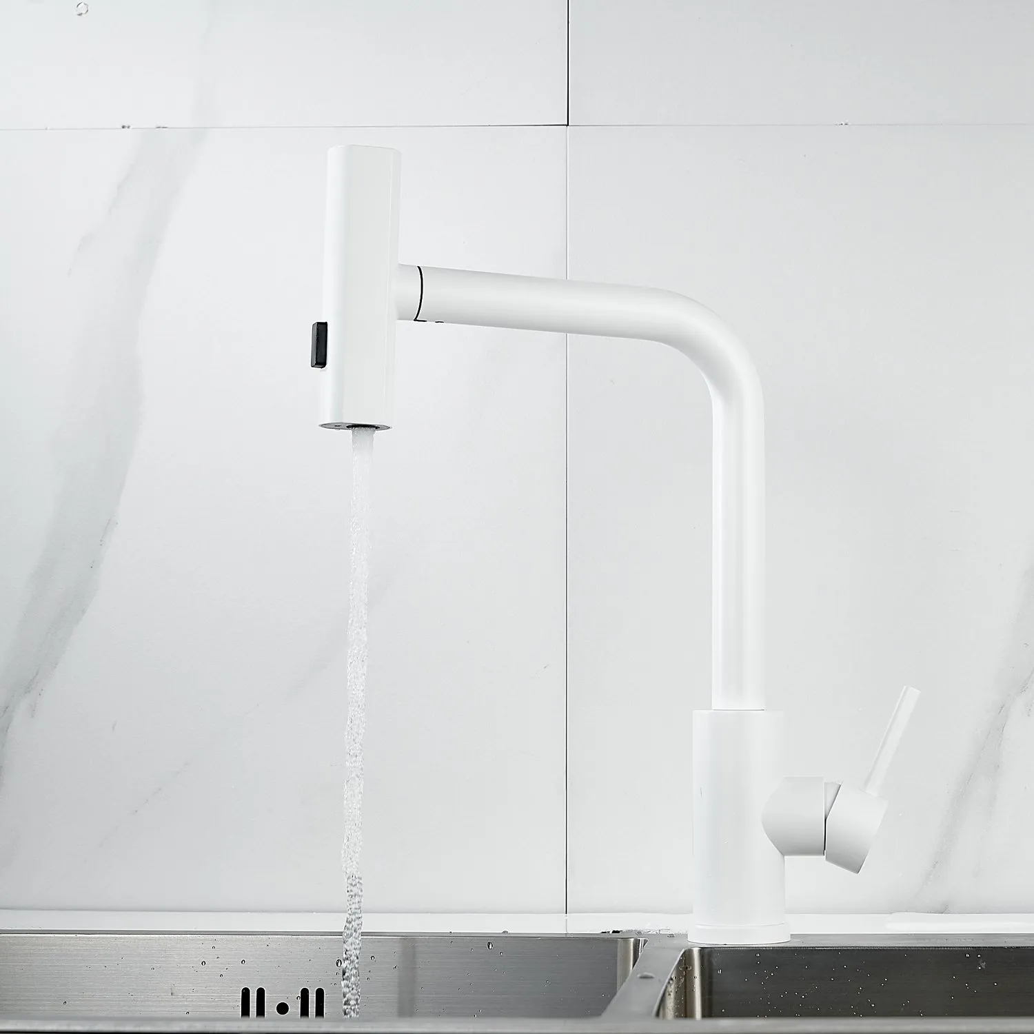 Смеситель для кухни с мультифункциональным изливом Raffine F203C, белый