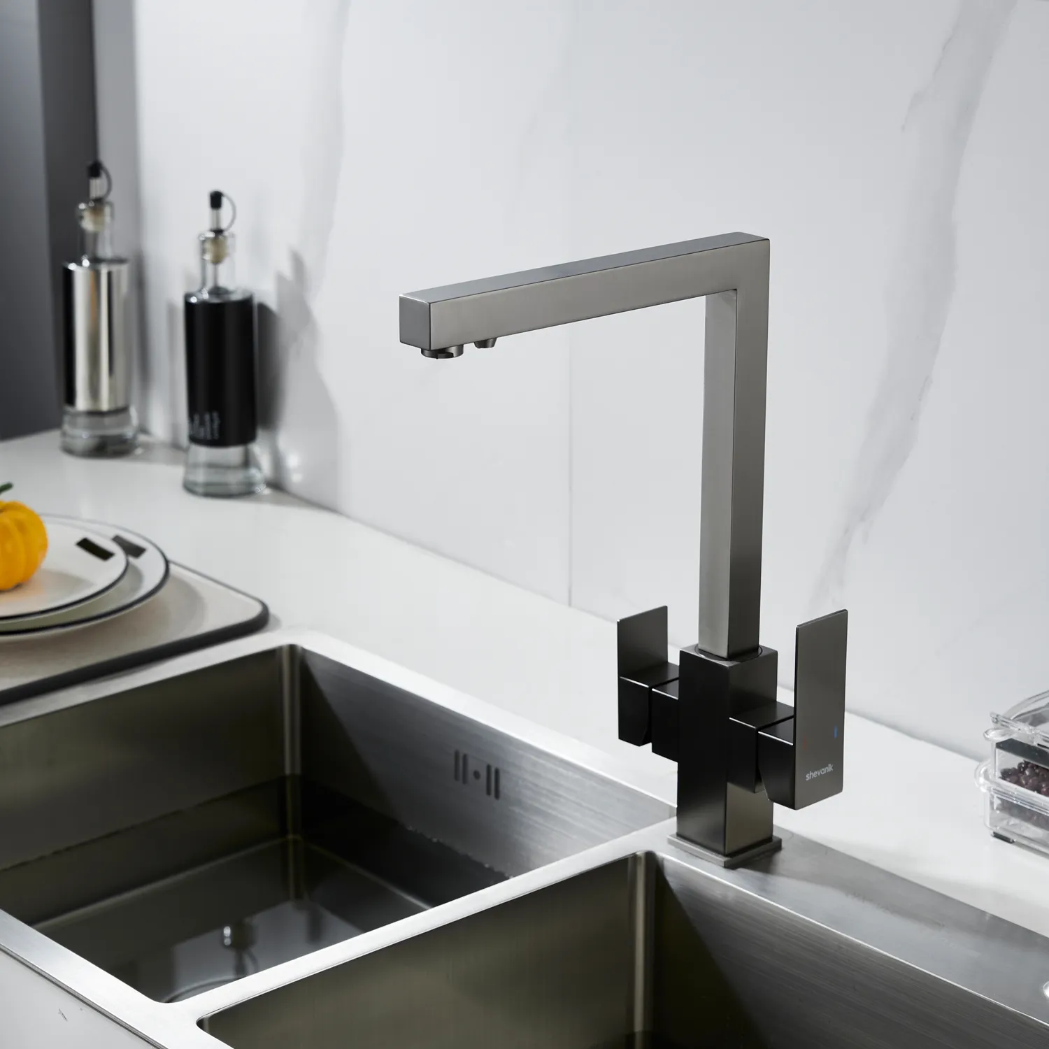 Смеситель для кухни с подключением фильтра Shevanik S148T, оружейная сталь
