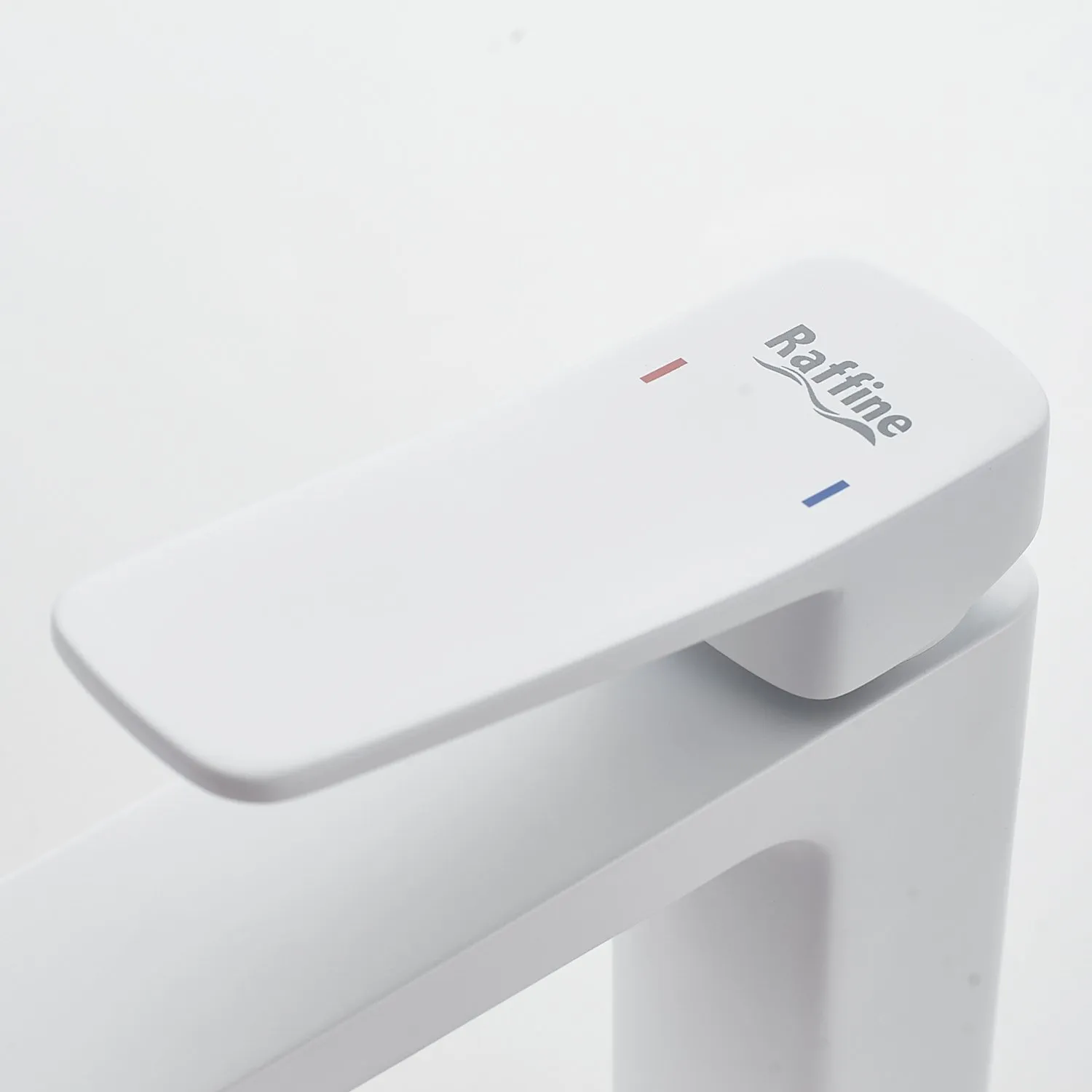 Смеситель для раковины Raffine F0199C, белый
