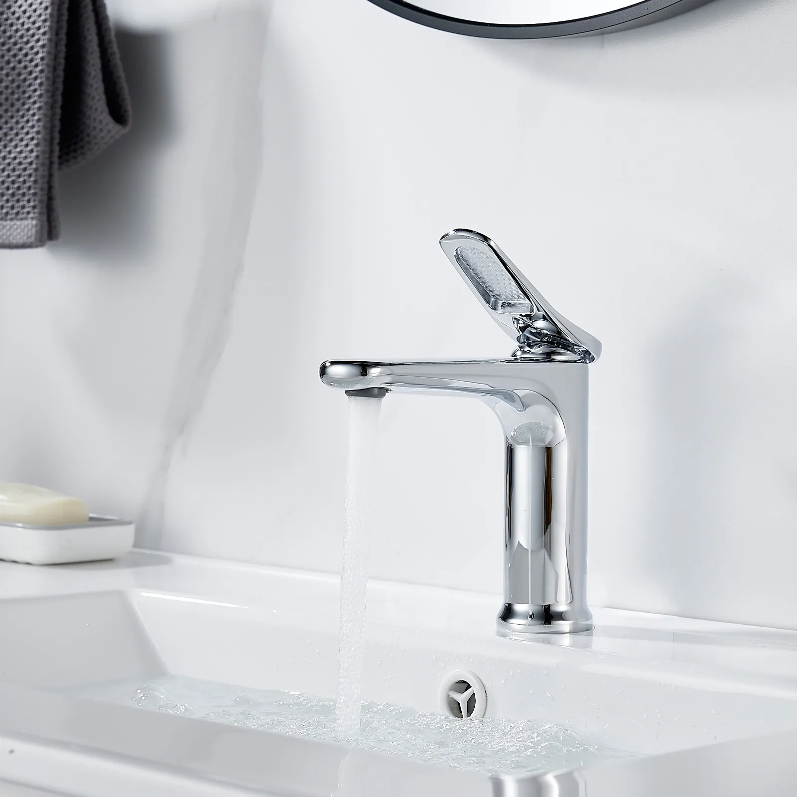 Смеситель для раковины Shevanik S4701, хром