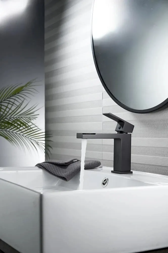 Cмеситель для раковины Knotlor KN-20/BL, черный