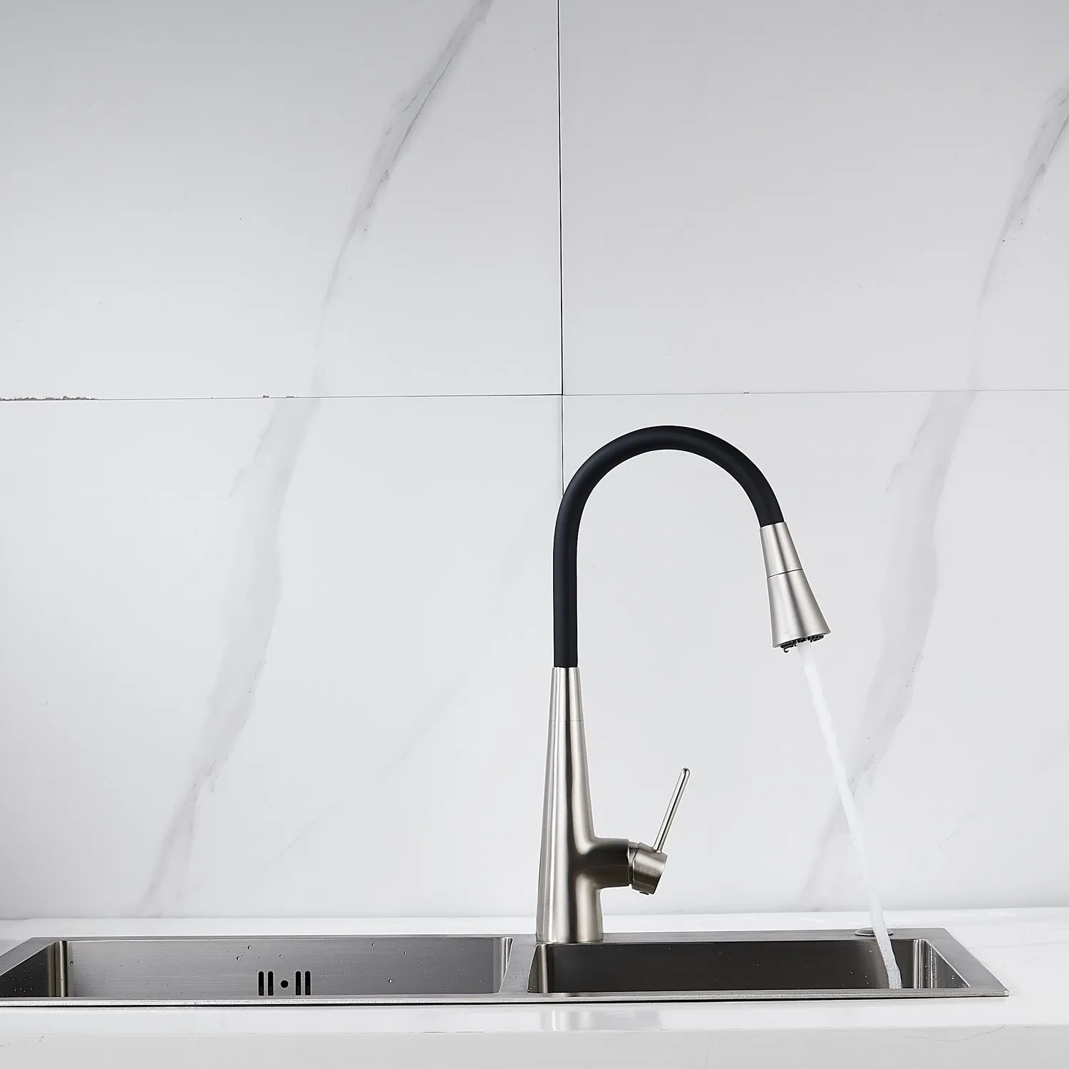 Смеситель для кухни с гибким изливом и режимом "душ" Rose R213L, сатин