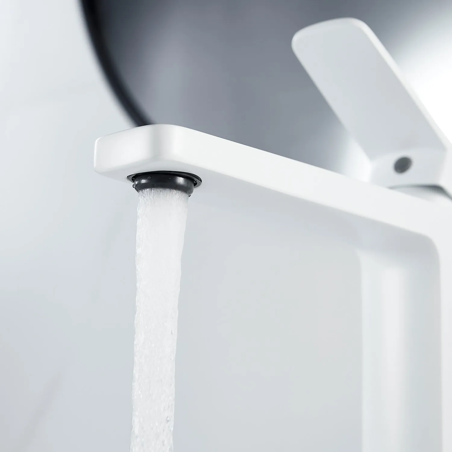 Смеситель для раковины высокий  Raffine F1199C, белый