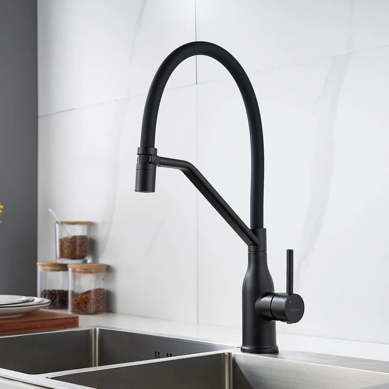 Смеситель для кухни с гибким изливом Shevanik S343H-3, черный