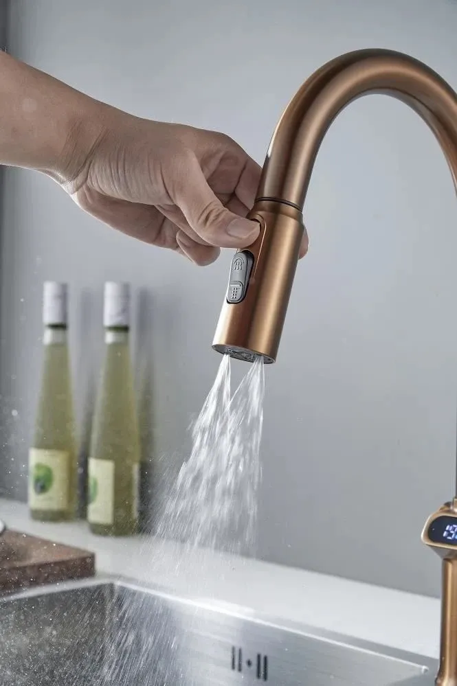 Смеситель для кухни с индикатором температуры Knotlor KN-100/RB, бронза