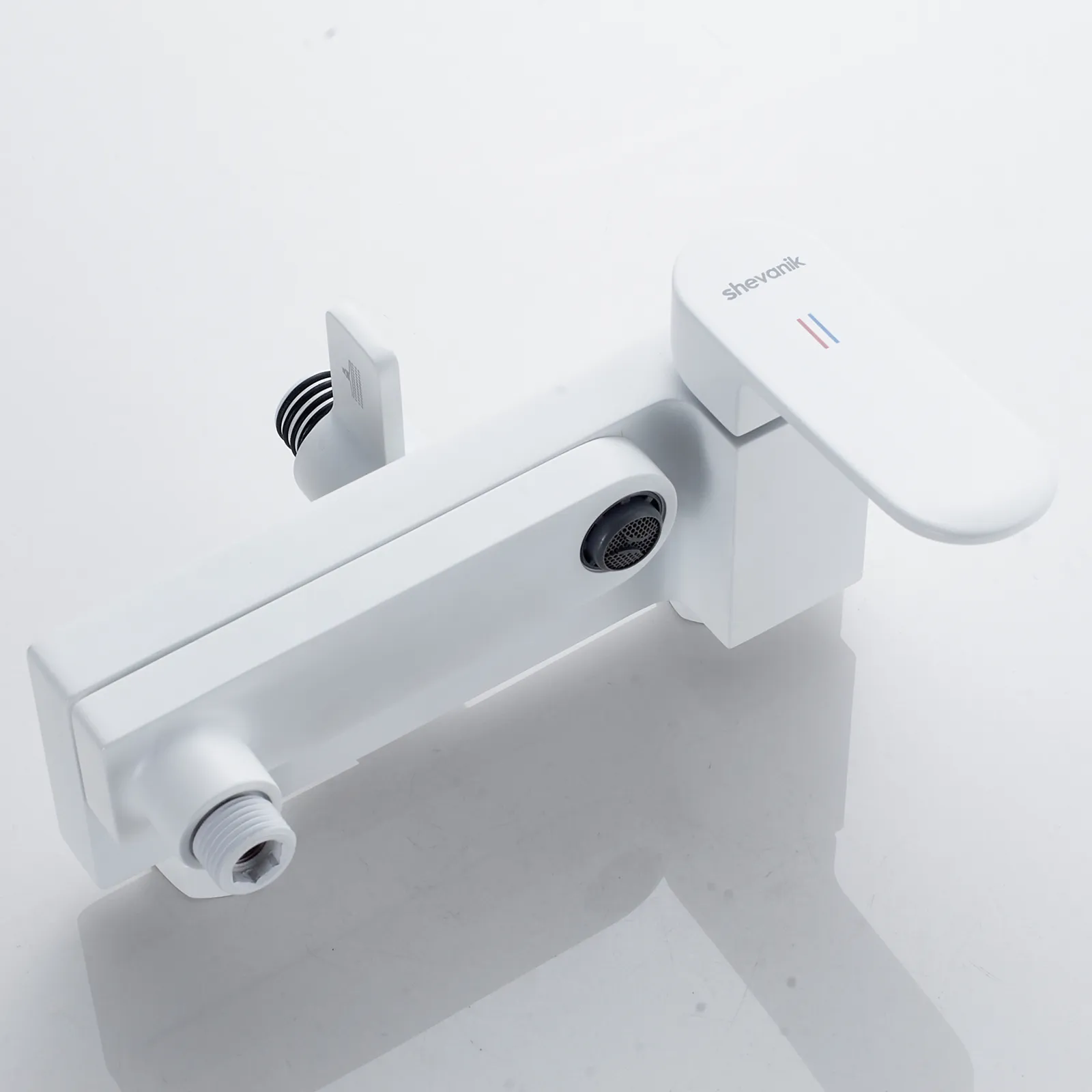 Душевая система Shevanik S4536C, белый