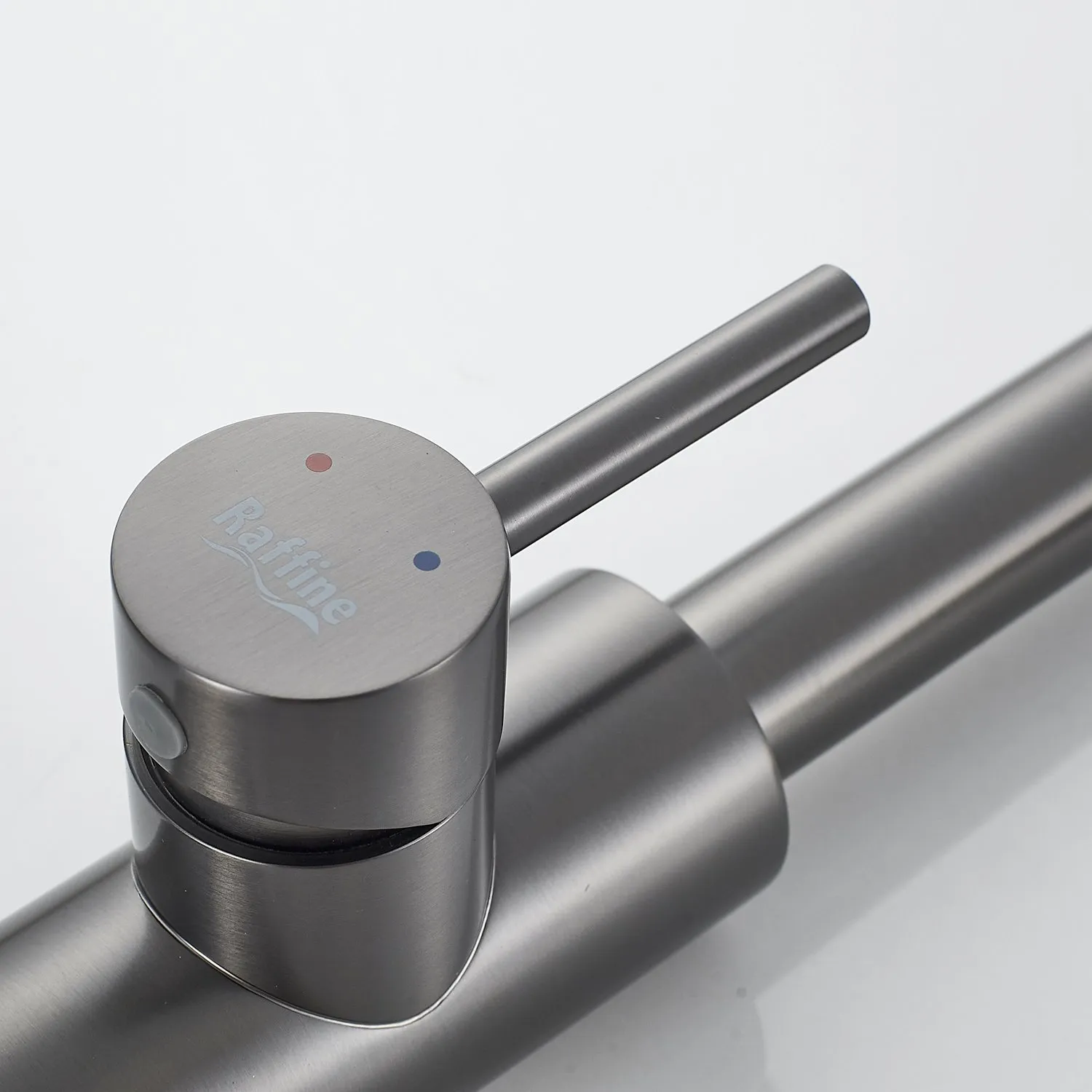 Смеситель для кухни с мультифункциональным изливом Raffine F203T, оружейная сталь