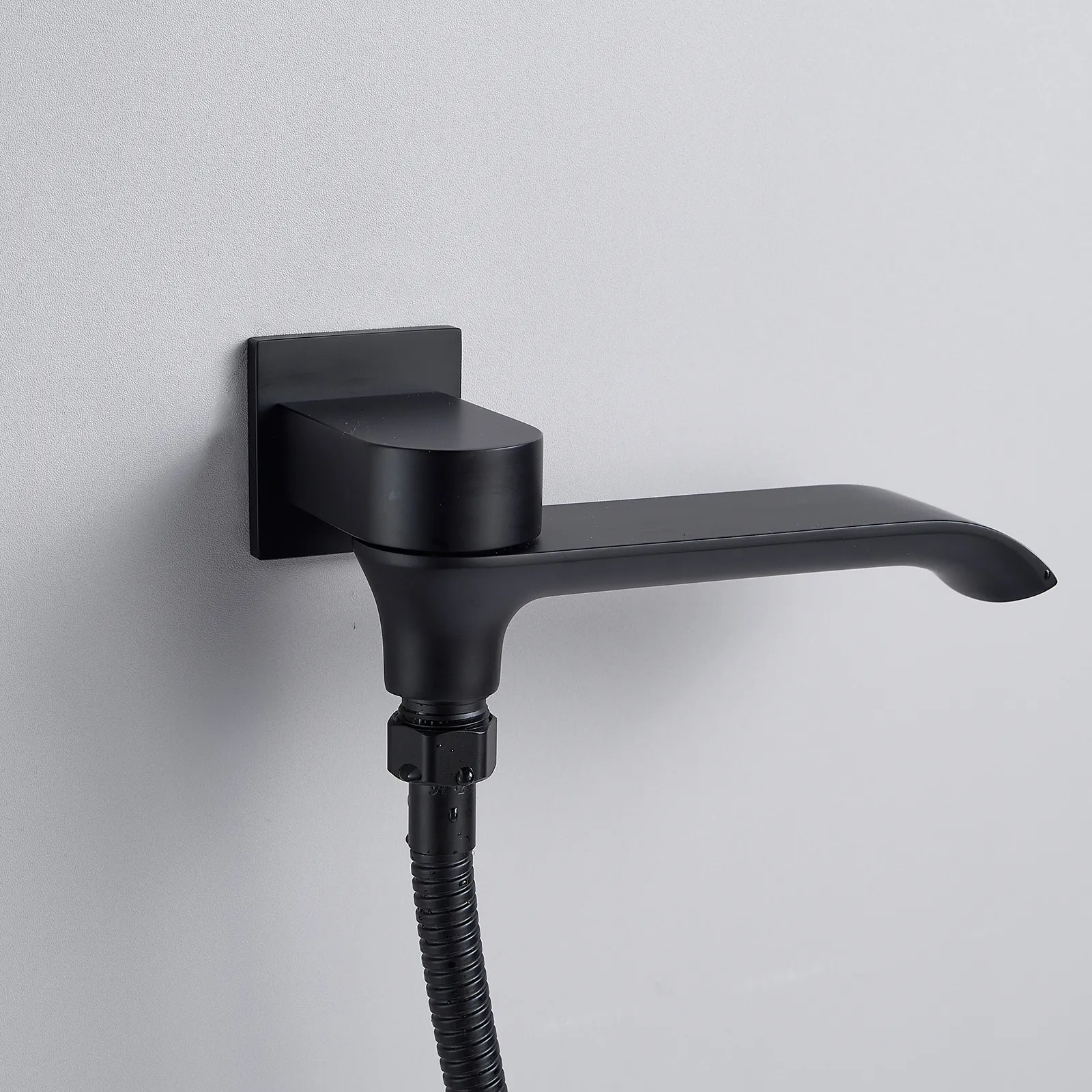 Душевая система встраиваемая Shevanik S4135H, черный