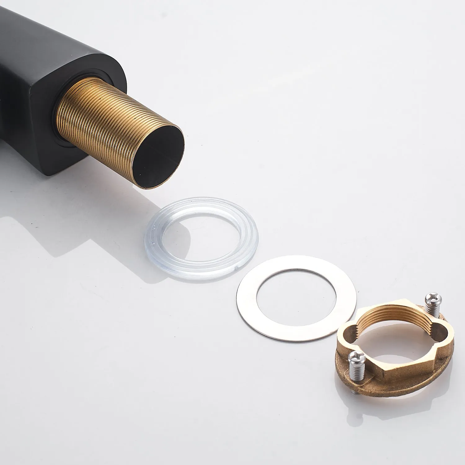 Смеситель для кухни с гибким изливом Shevanik S543H-3, черный