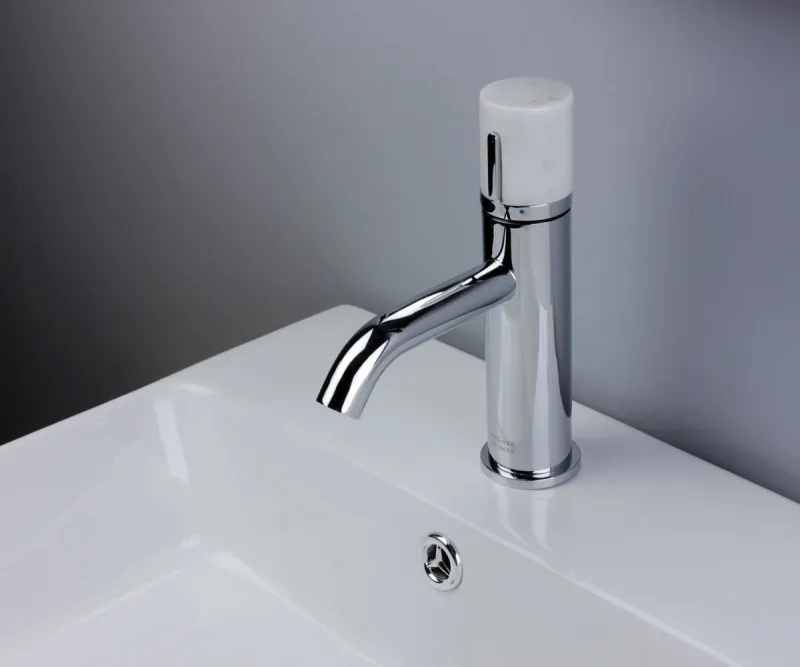 Смеситель для раковины Bronze de Luxe FOCUS 24601CM, хром