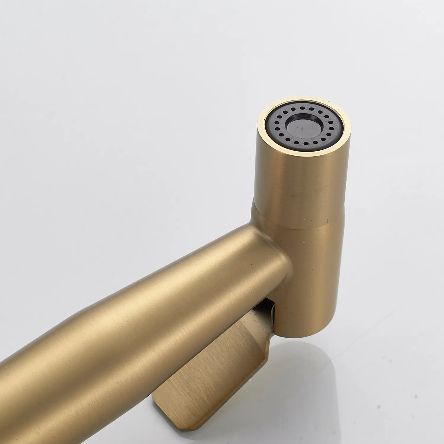 Гигиенический душ со смесителем Shevanik S107G, золотой сатин